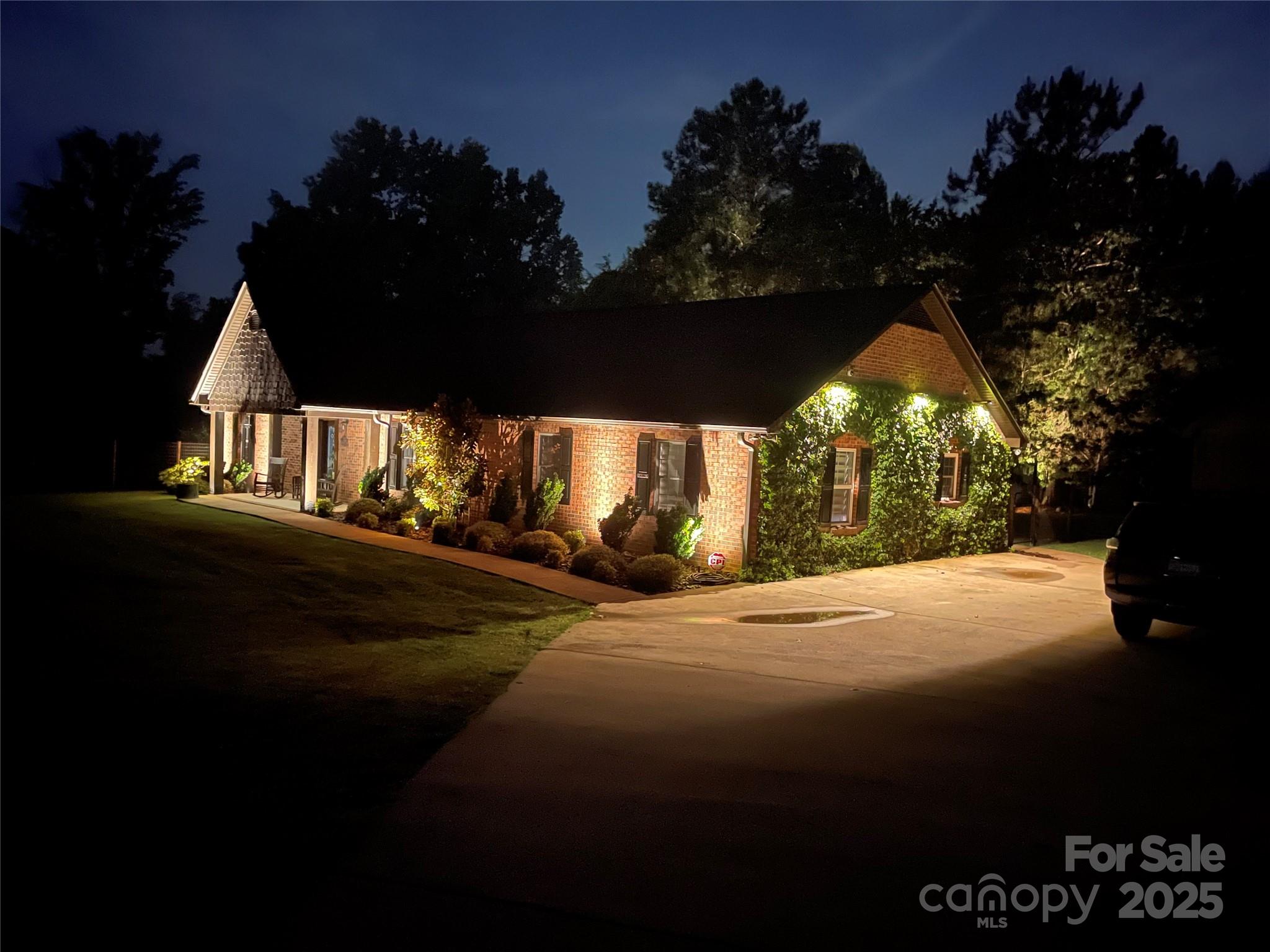 9592 Yarborough Road