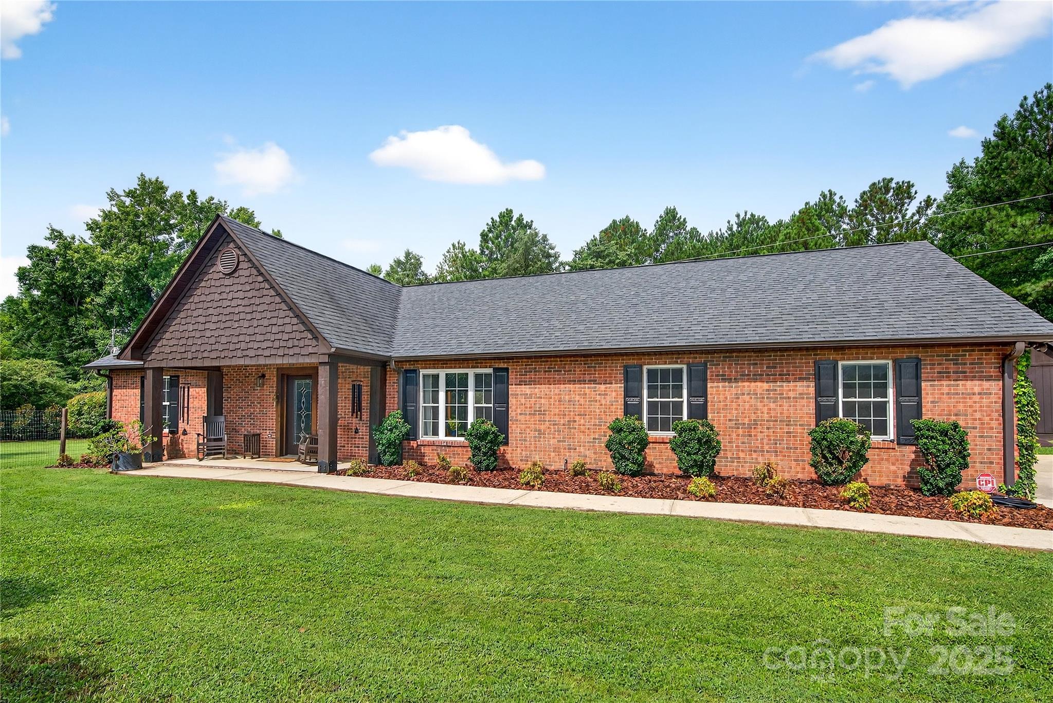 9592 Yarborough Road