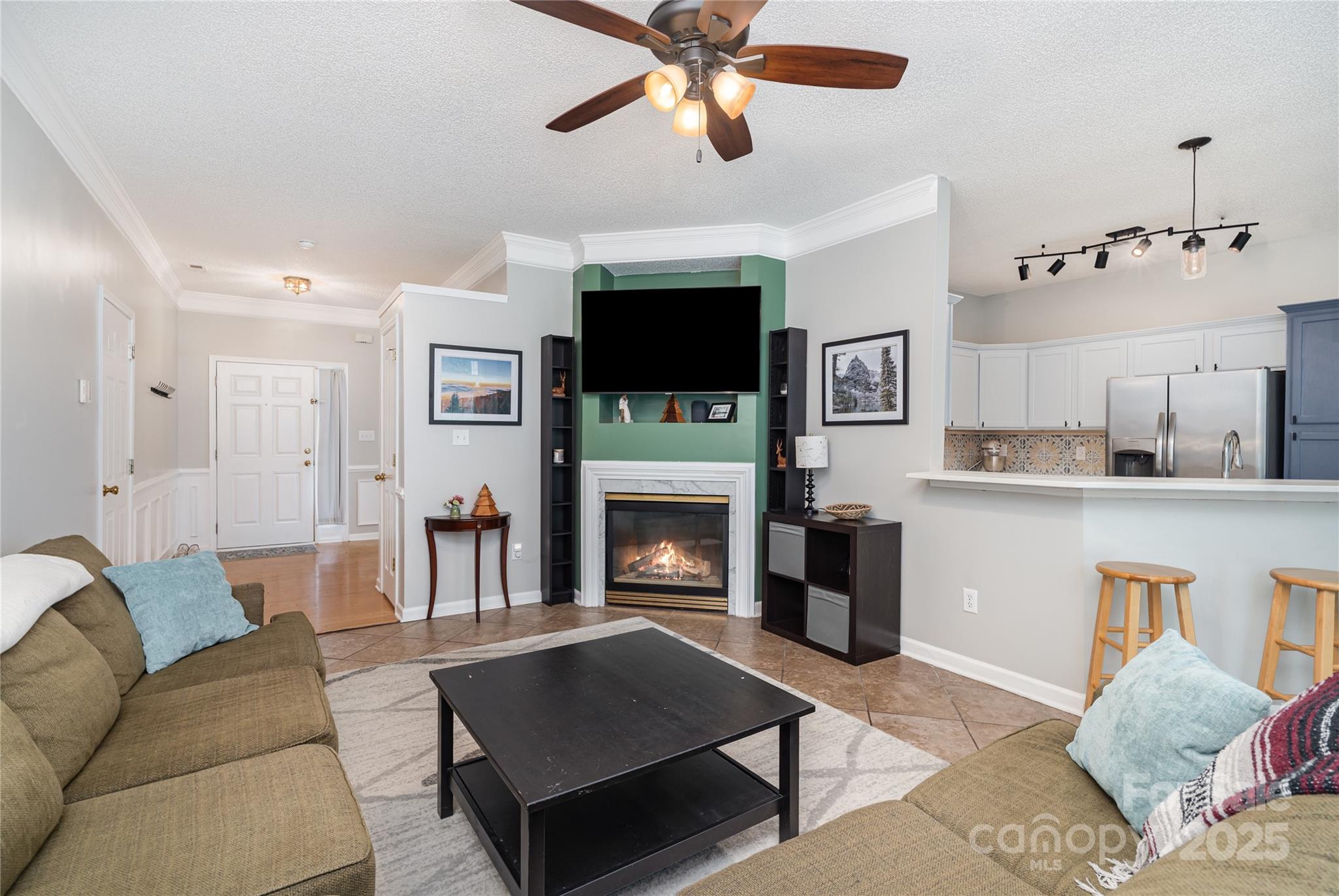 6812 Alydar Court