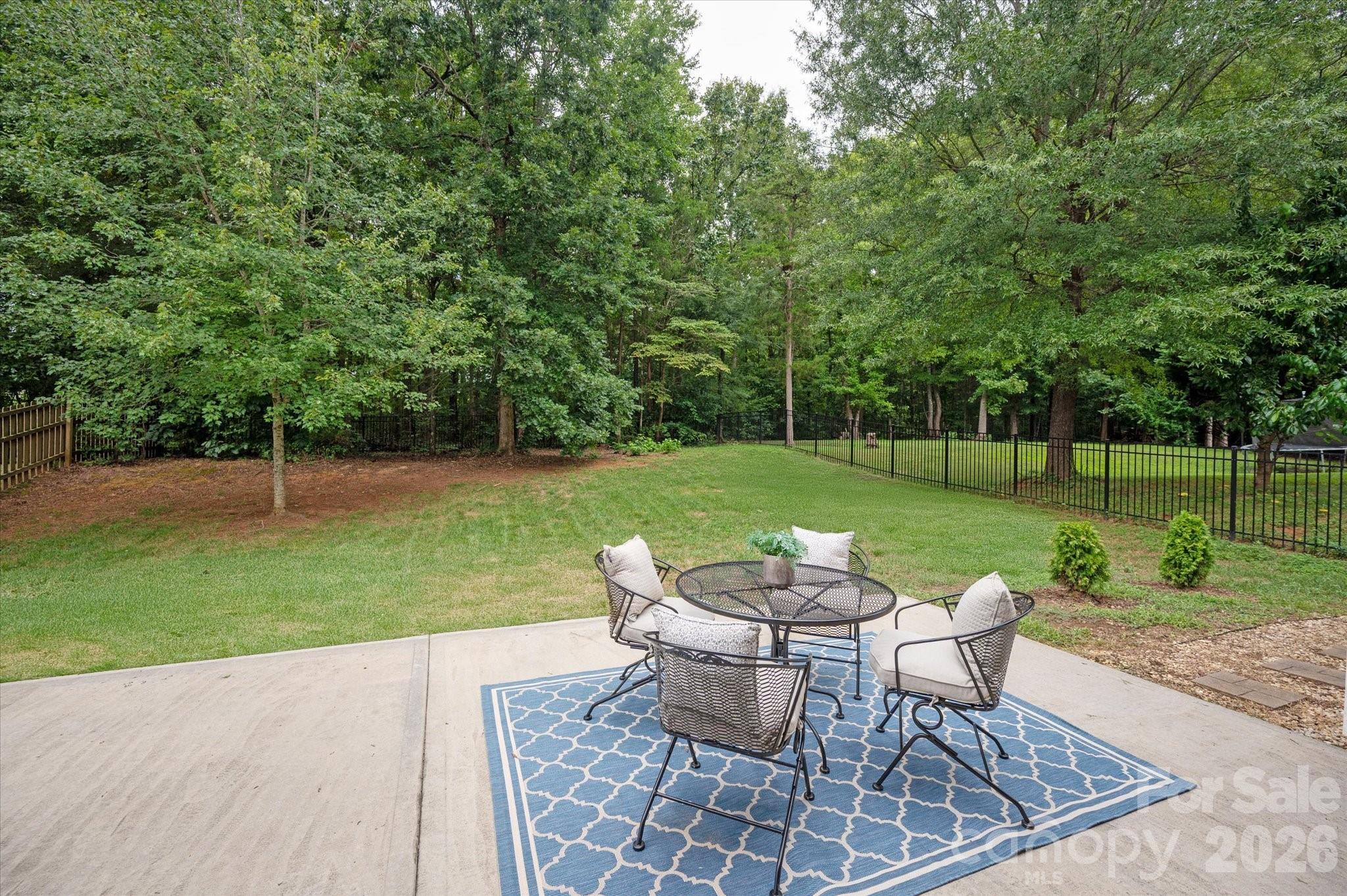 2416 River Oaks Drive