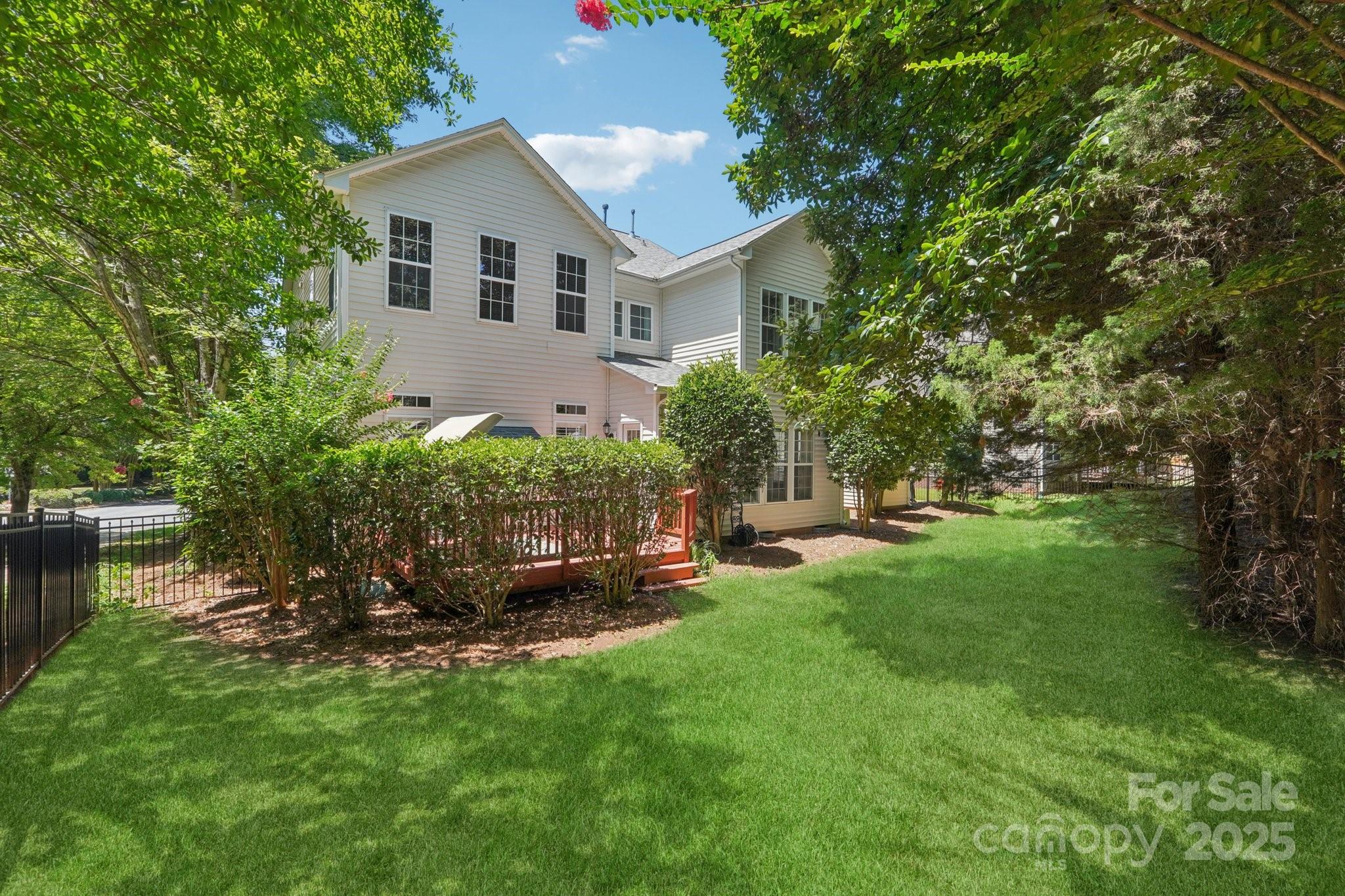 6729 Garden Hill Drive