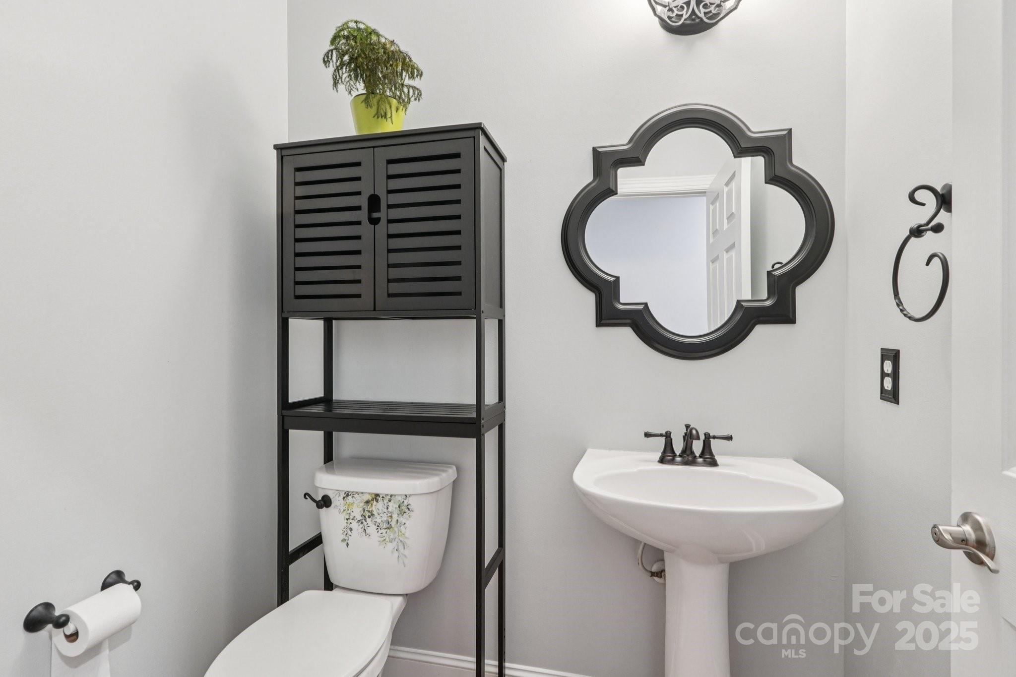 6729 Garden Hill Drive