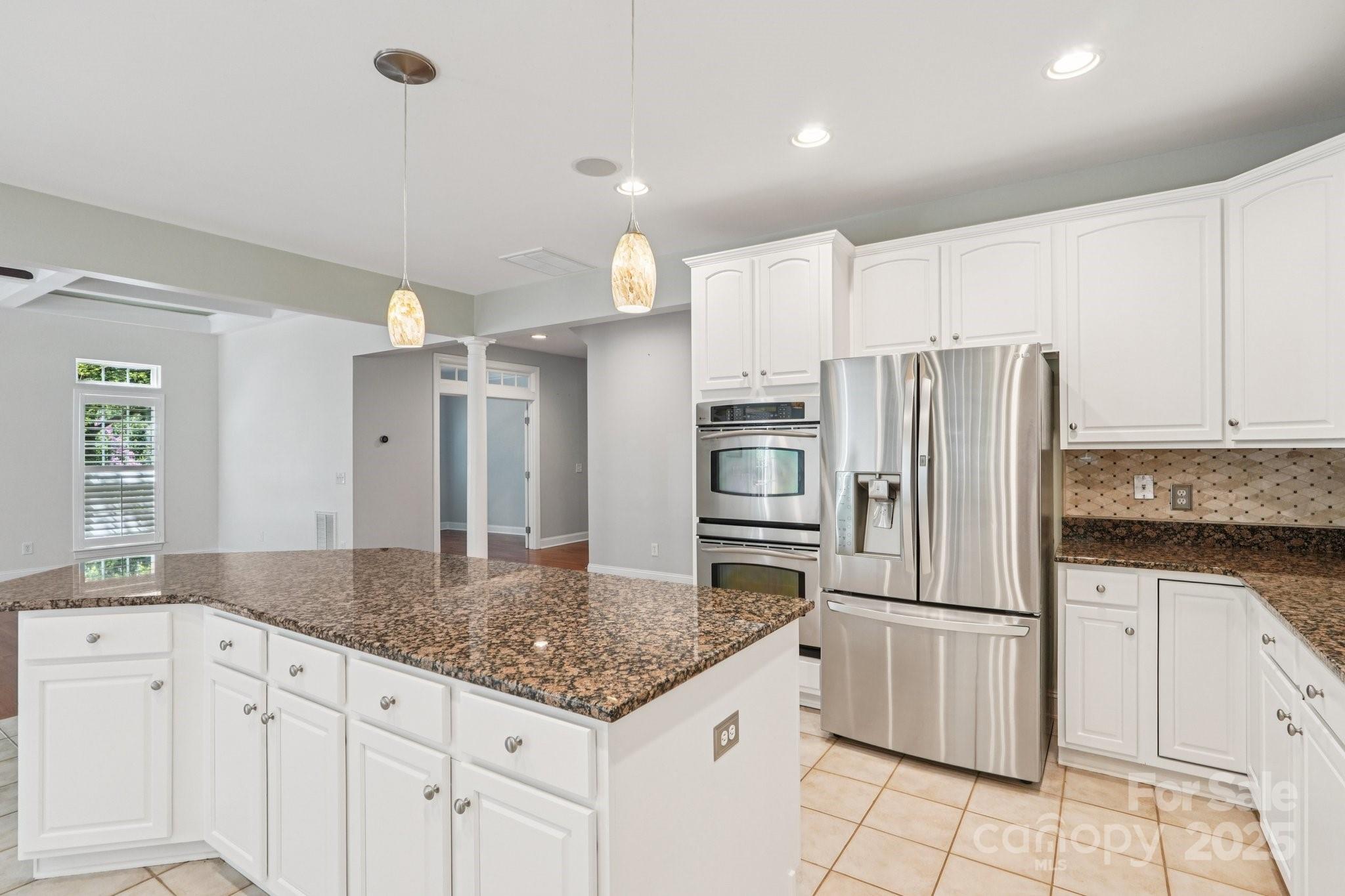 6729 Garden Hill Drive