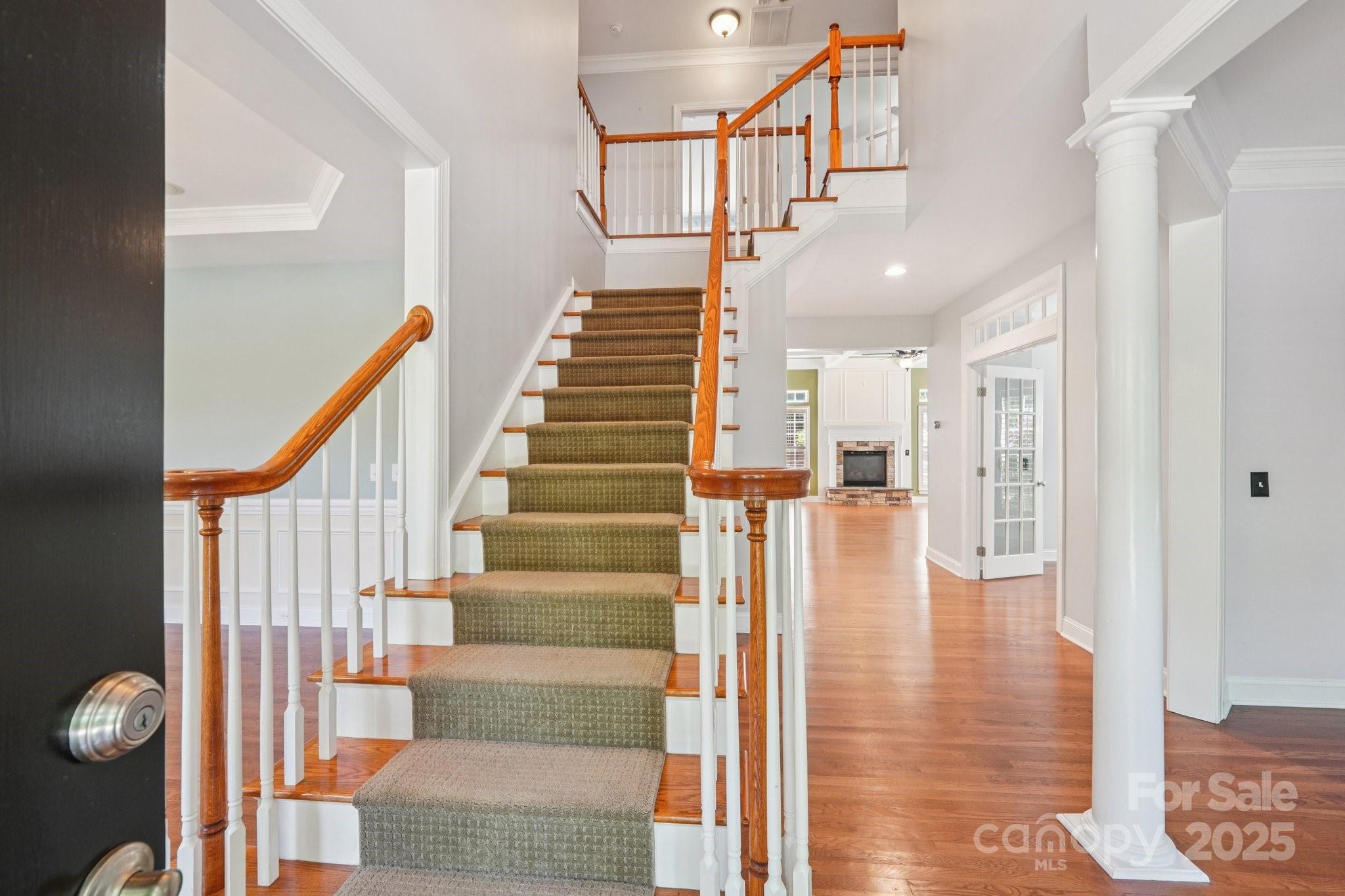 6729 Garden Hill Drive