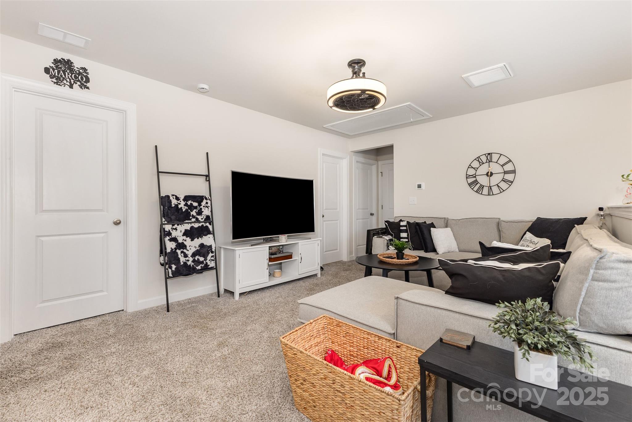 170 Canoga Avenue