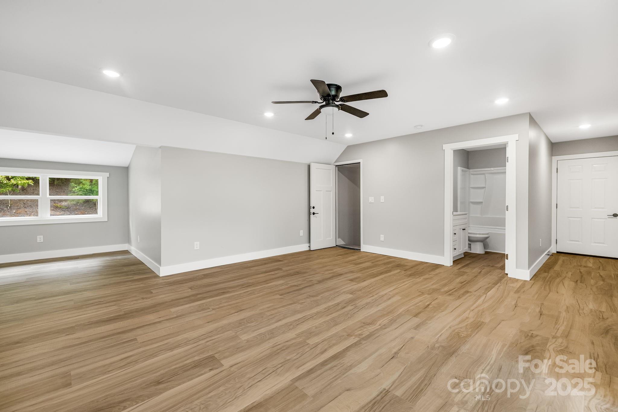 111 Oak Mountain Drive