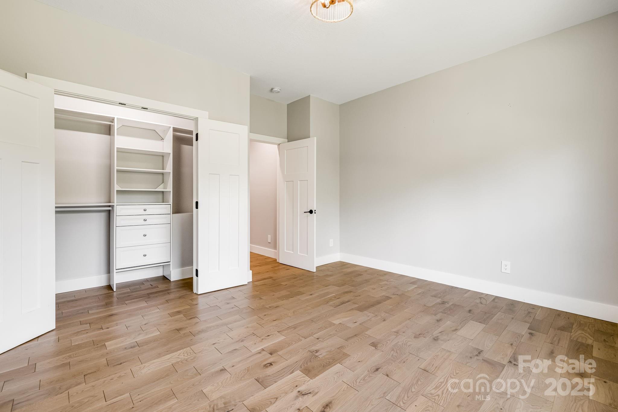 111 Oak Mountain Drive