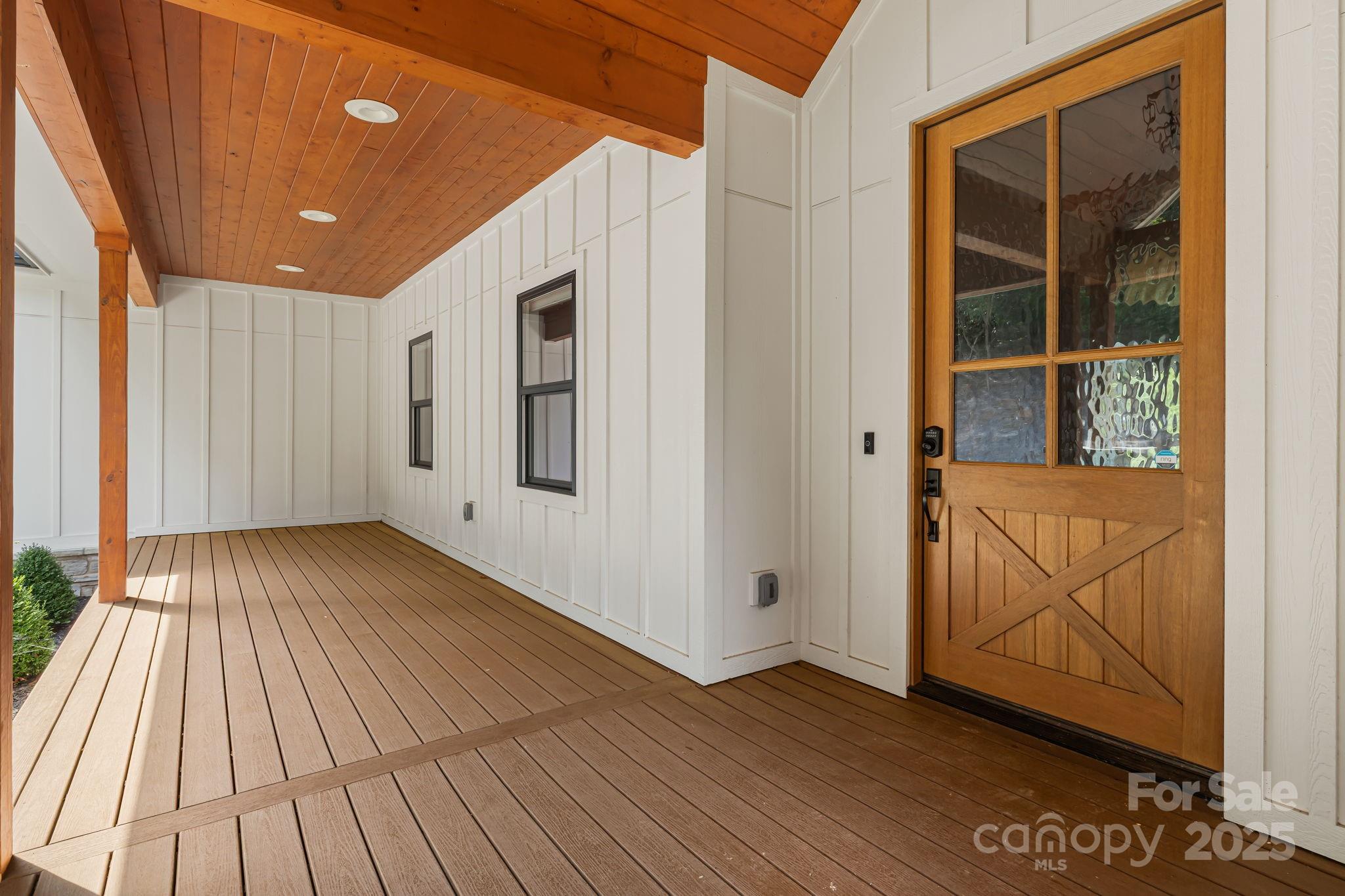 111 Oak Mountain Drive