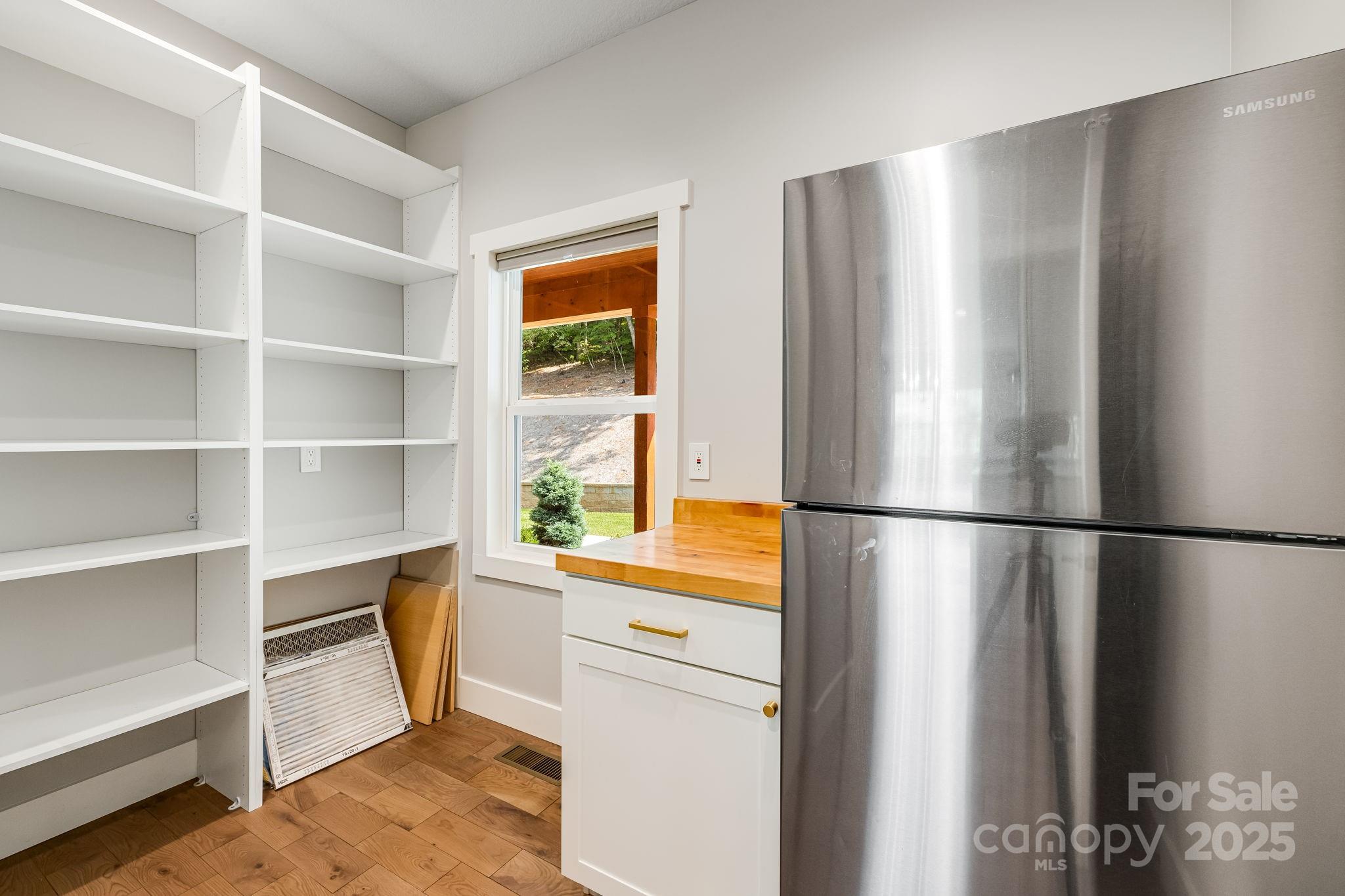 111 Oak Mountain Drive