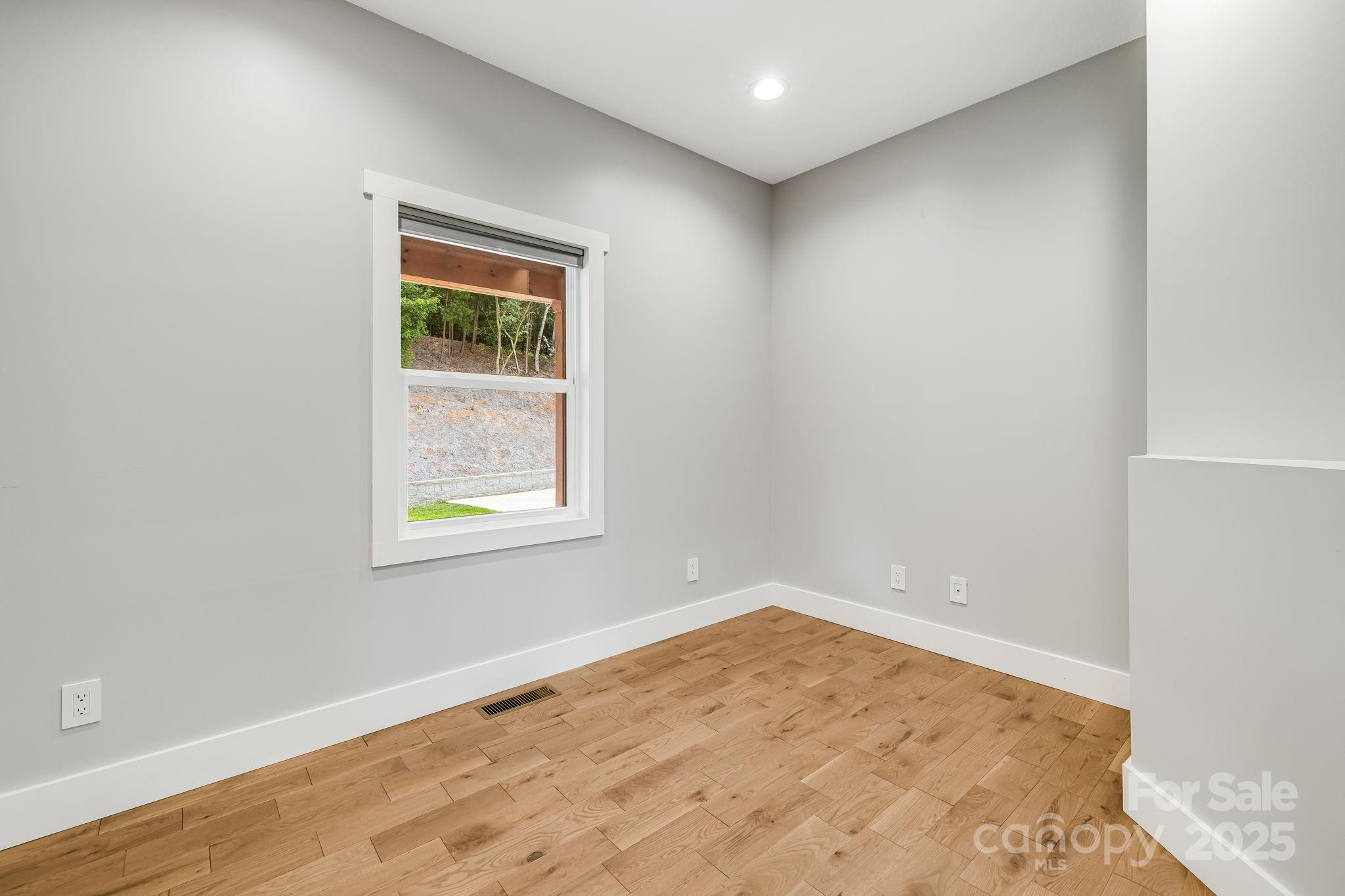 111 Oak Mountain Drive