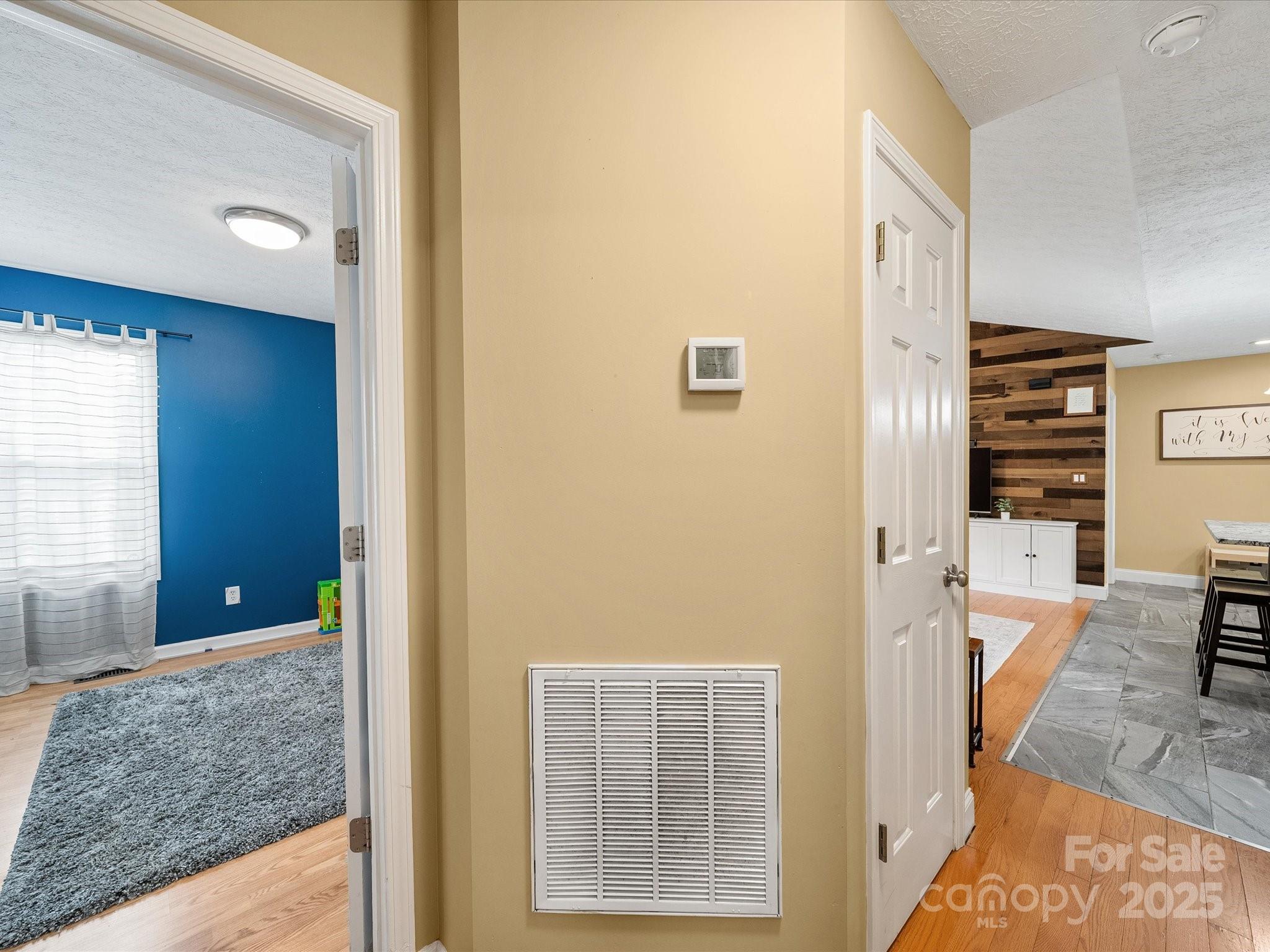 640 Loch Lomond Circle