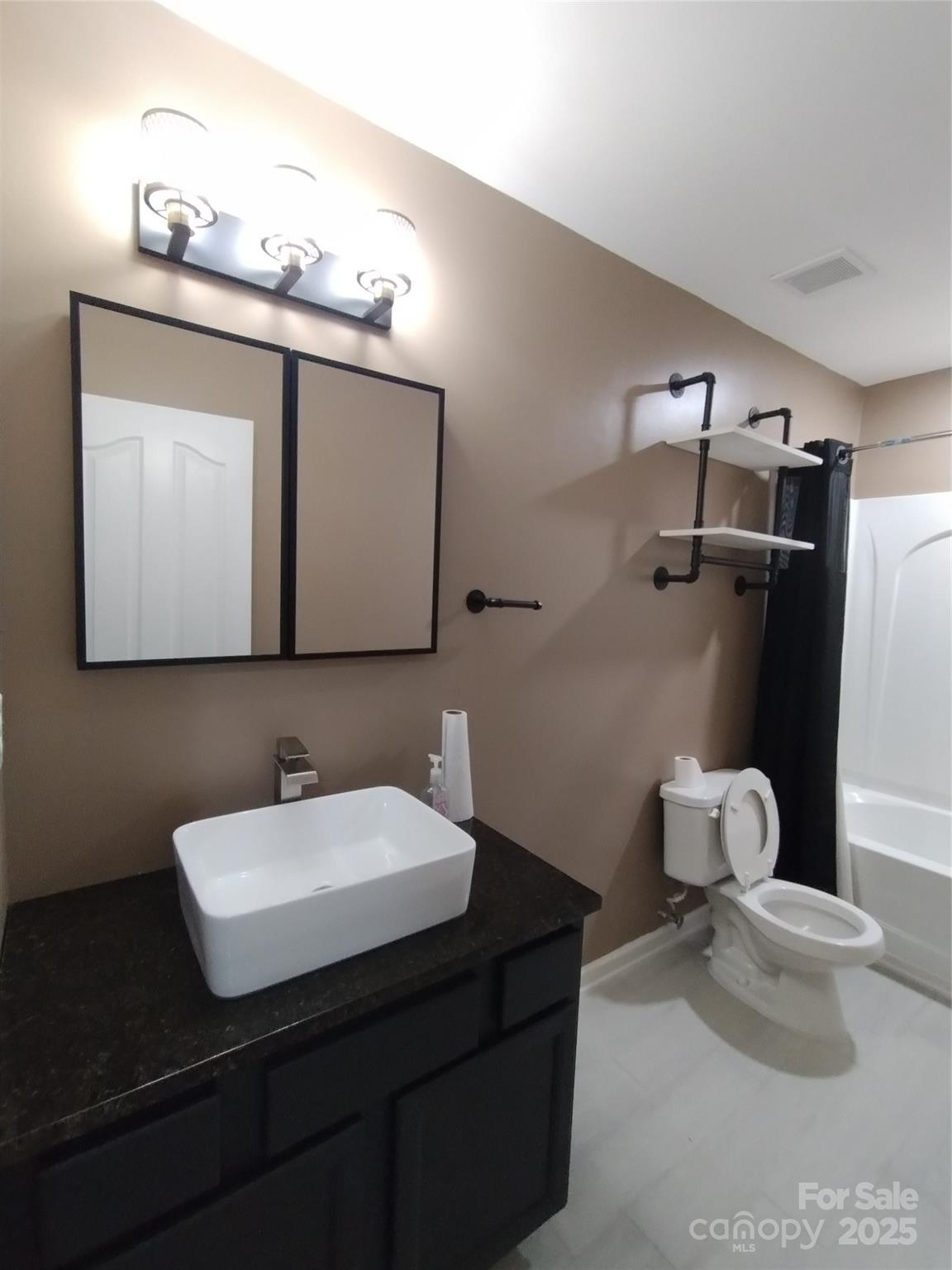 8644 Old Potters Road