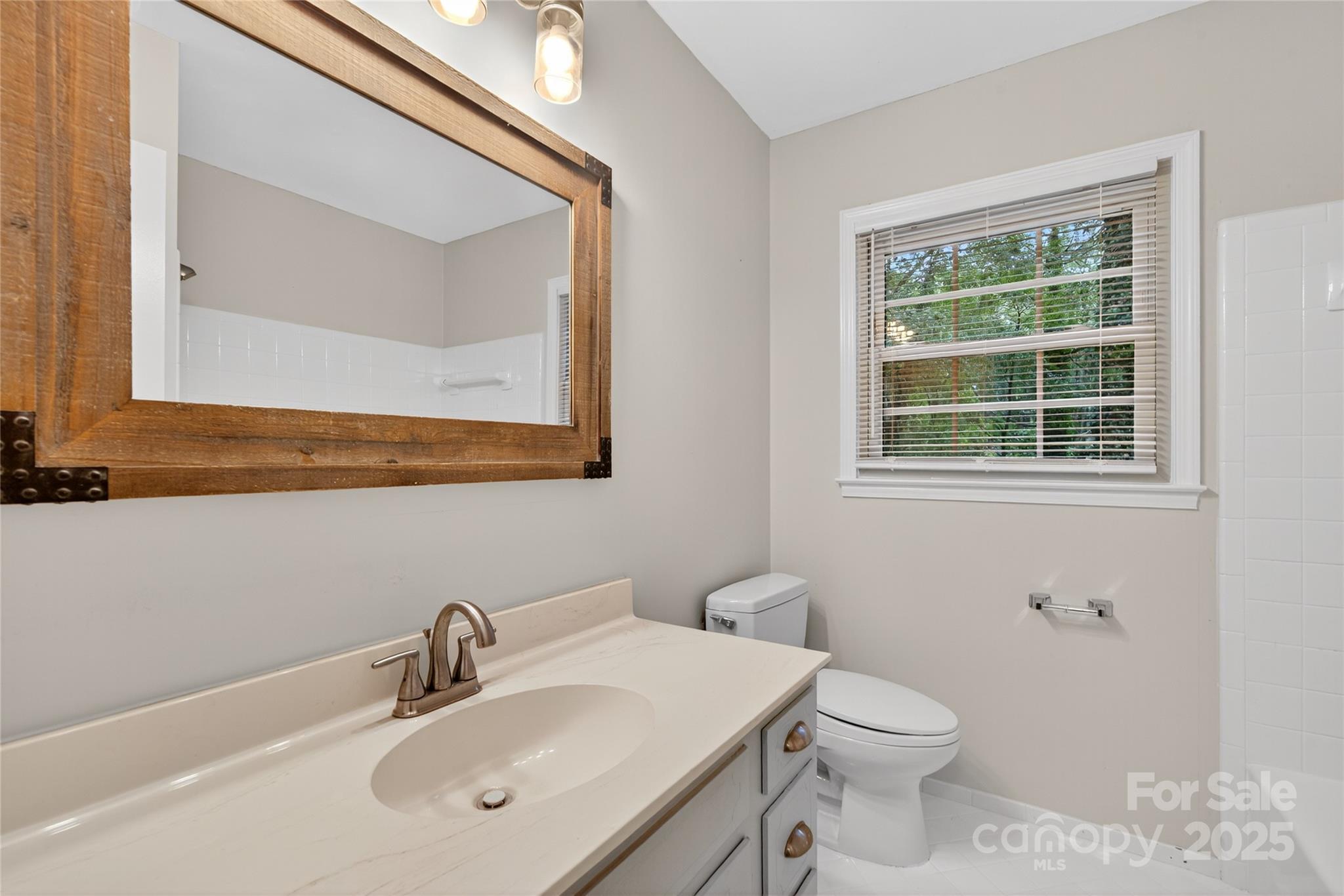 2736 Lawton Bluff Road