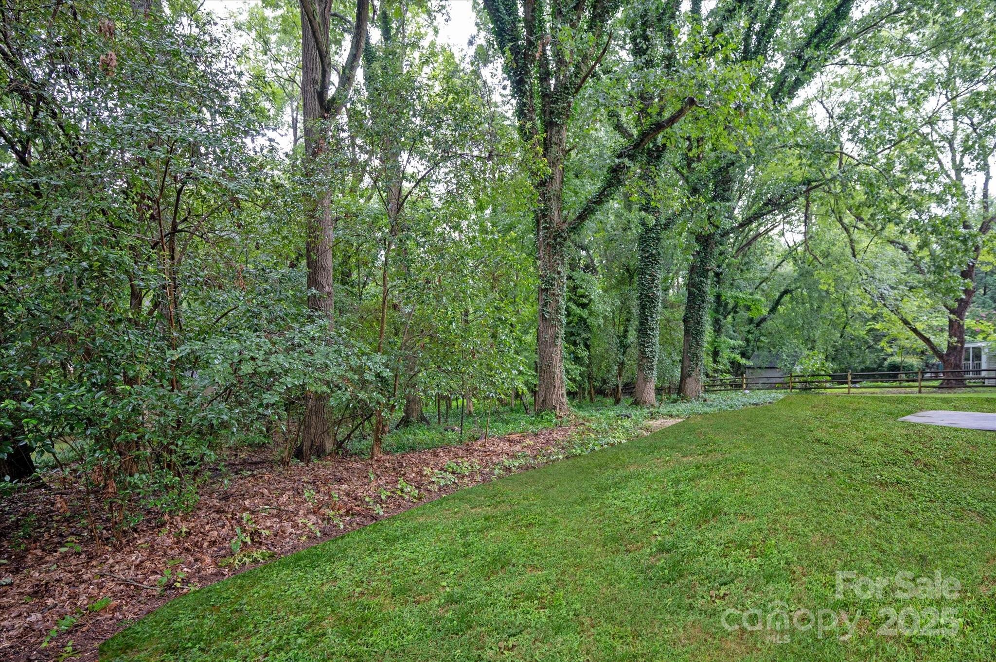 2736 Lawton Bluff Road