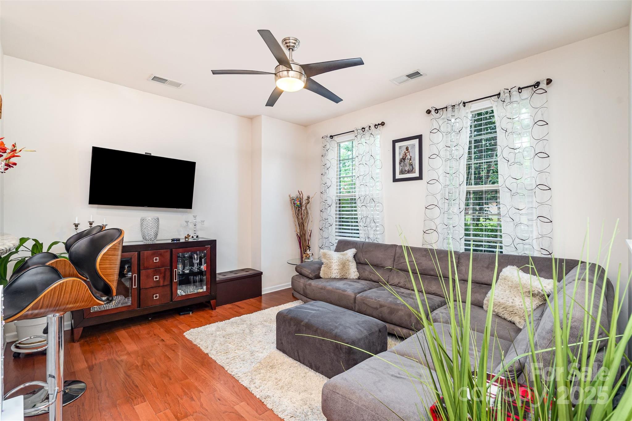 6025 Turkey Oak Lane