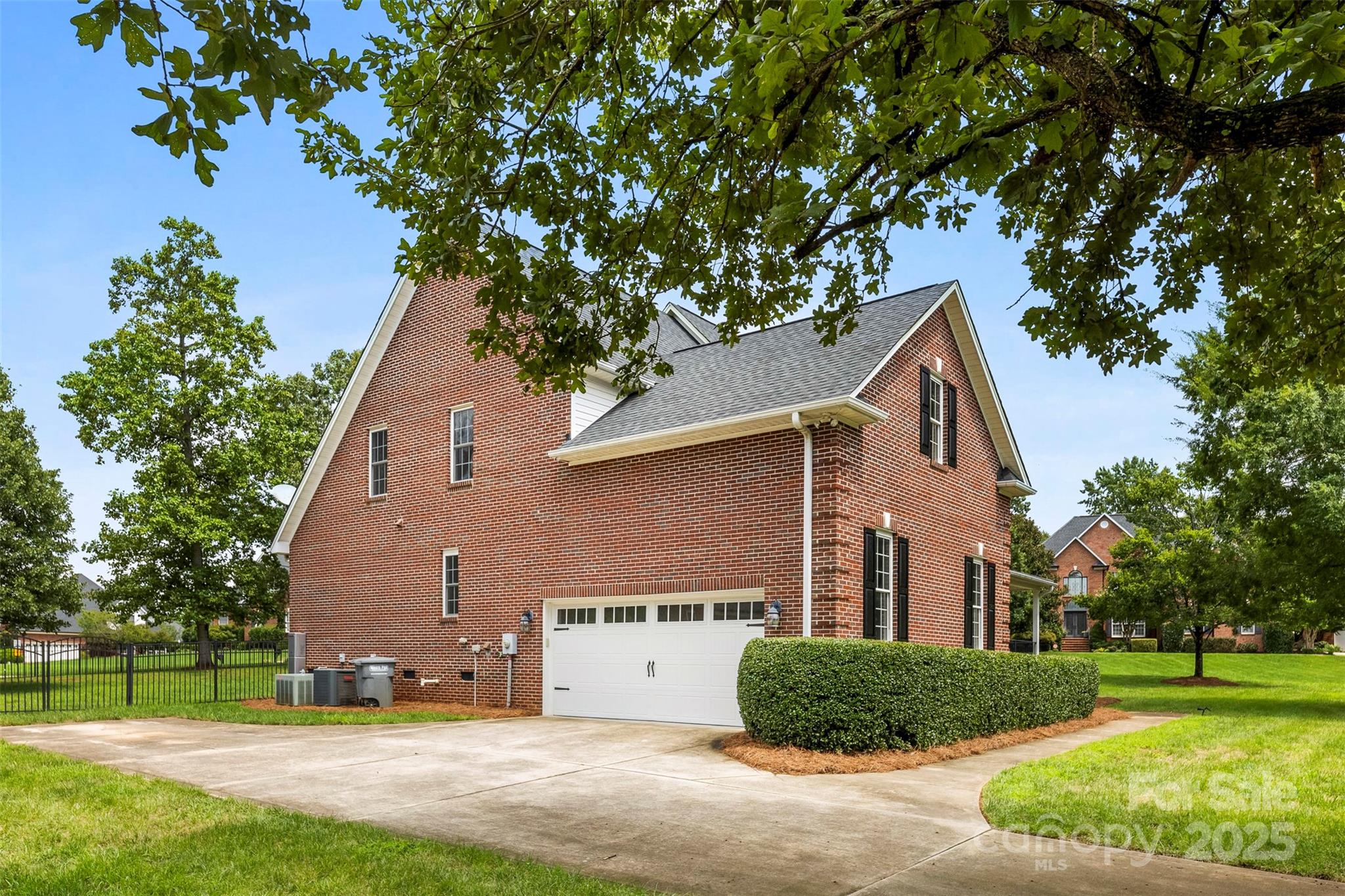 5200 Birchstone Court