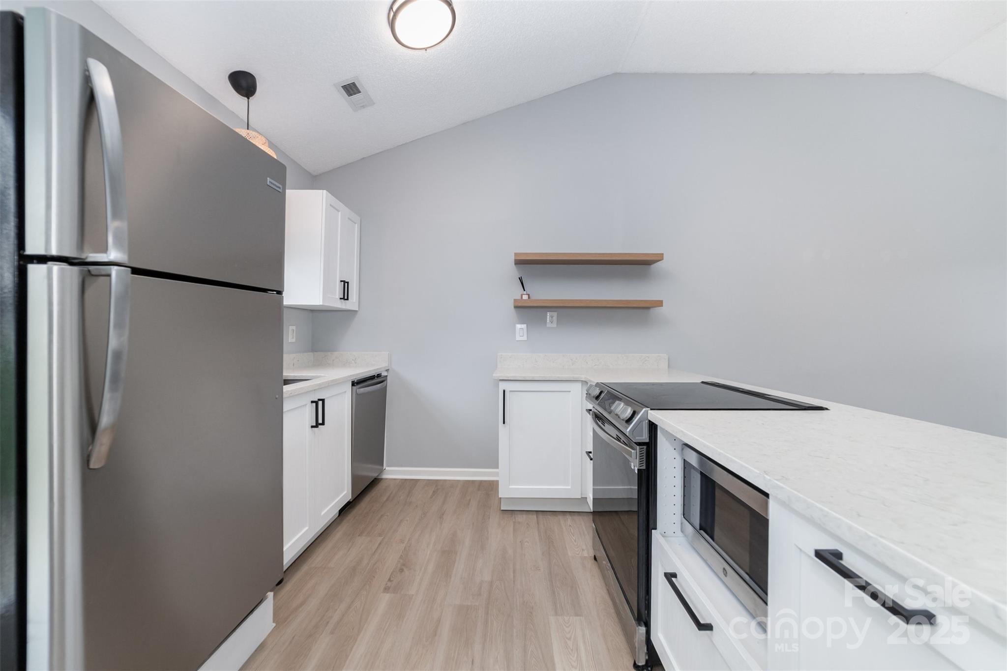 6923 Reese Furr Drive