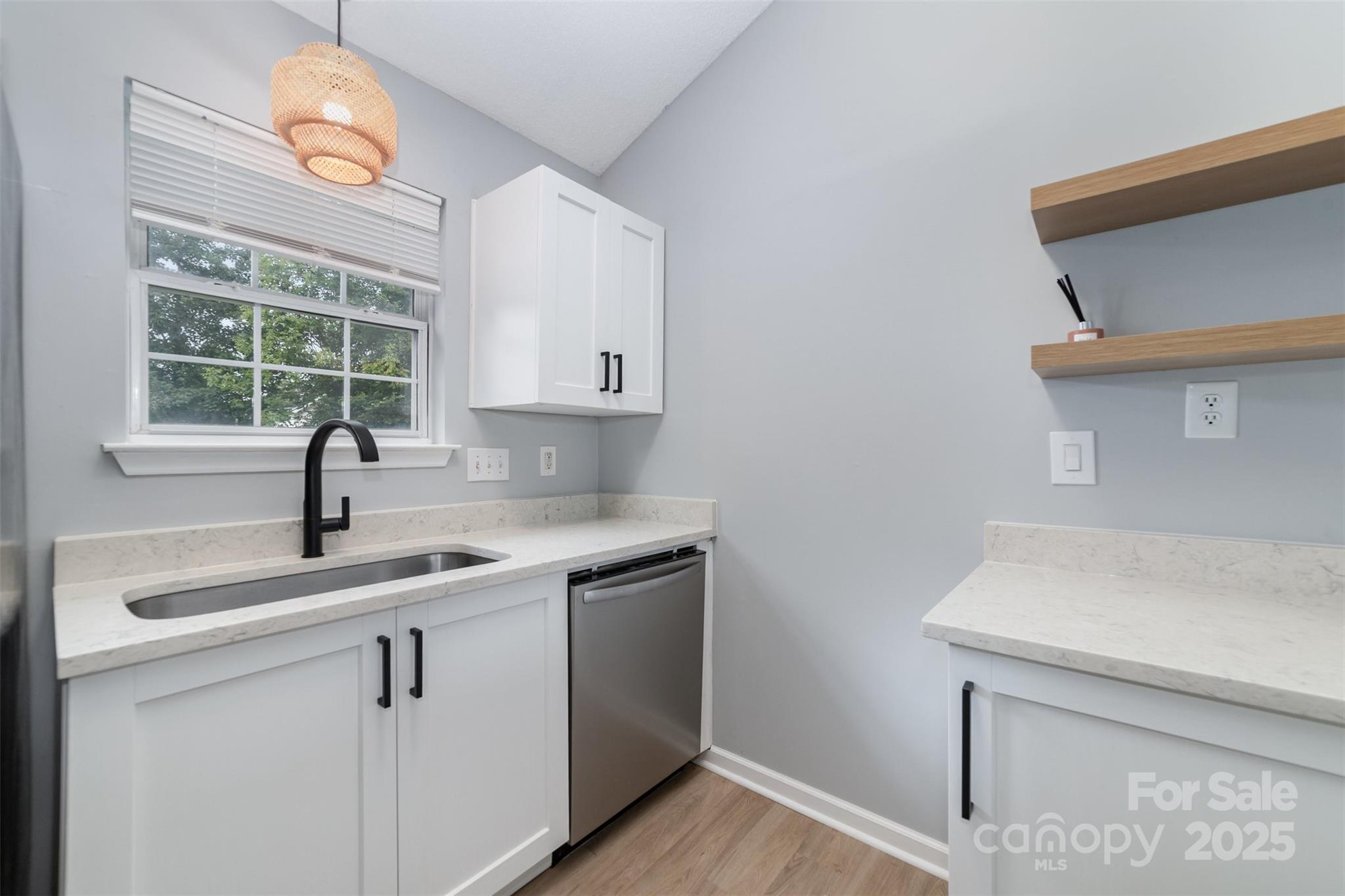 6923 Reese Furr Drive