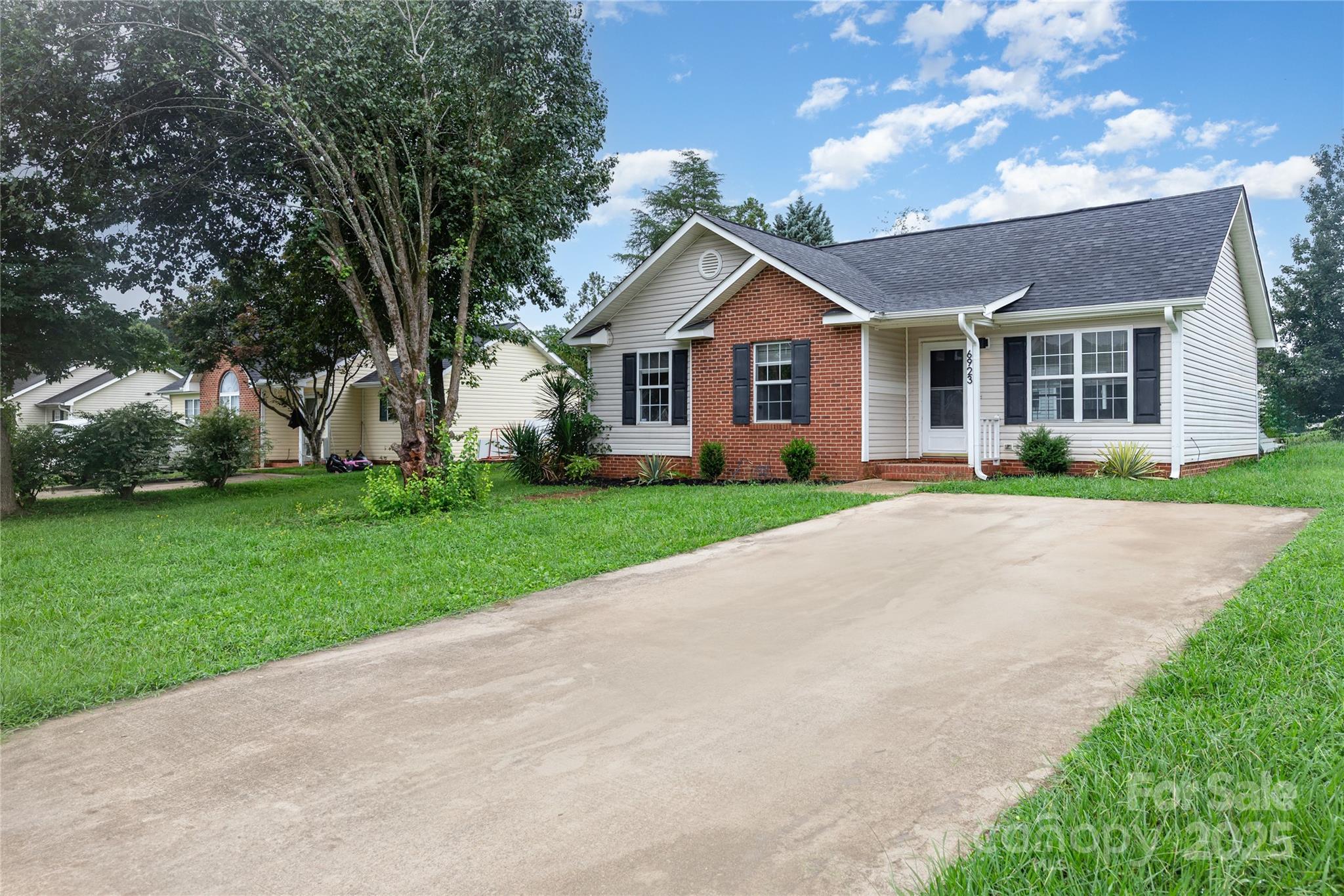 6923 Reese Furr Drive