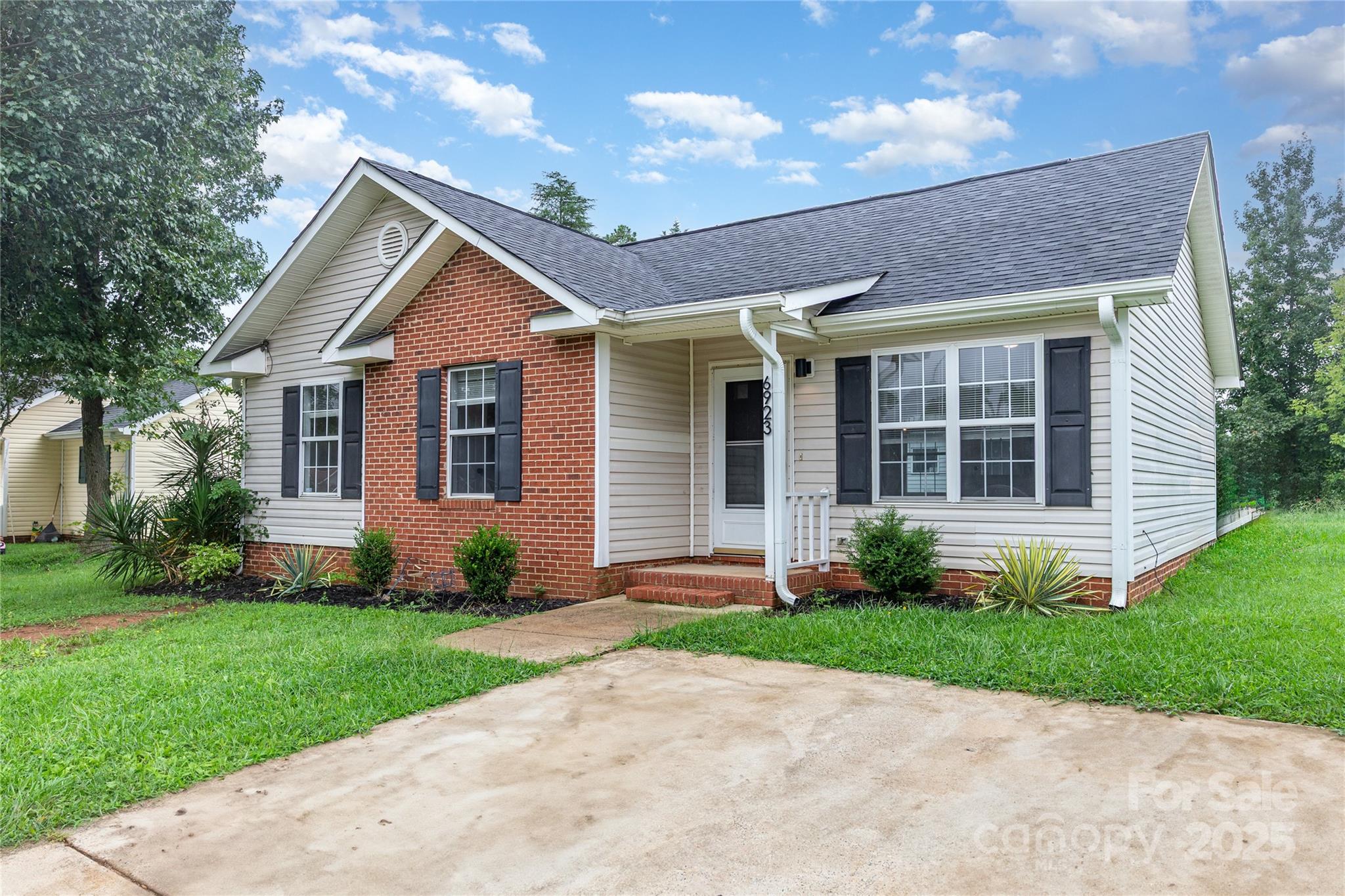 6923 Reese Furr Drive