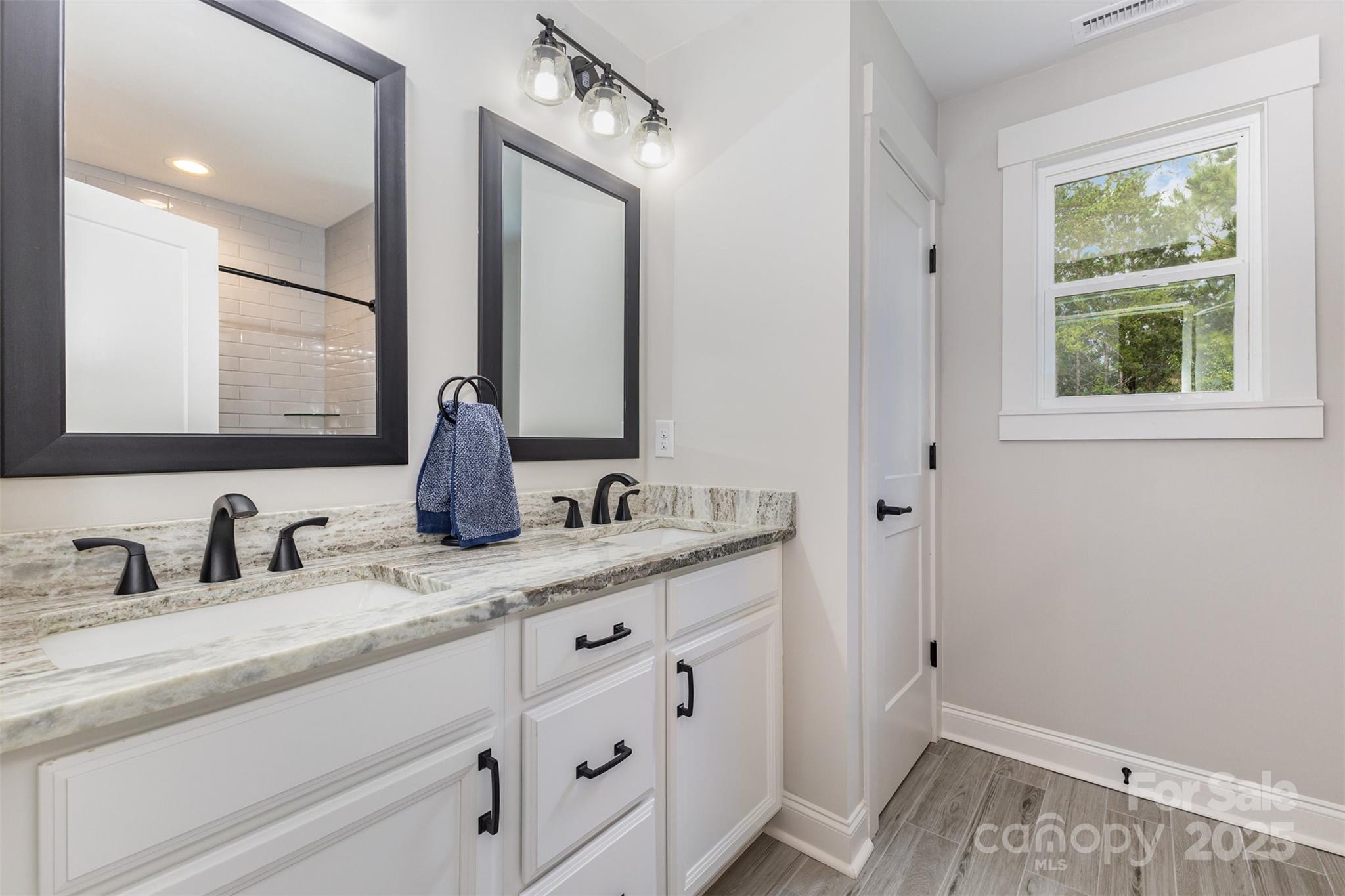 5009 Star Magnolia Court
