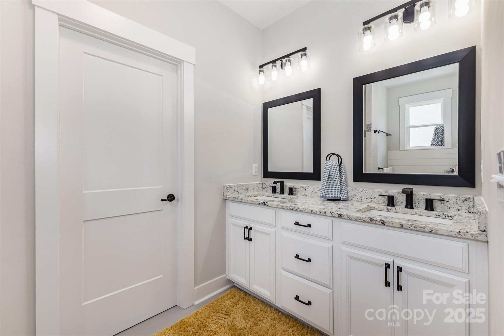 5009 Star Magnolia Court