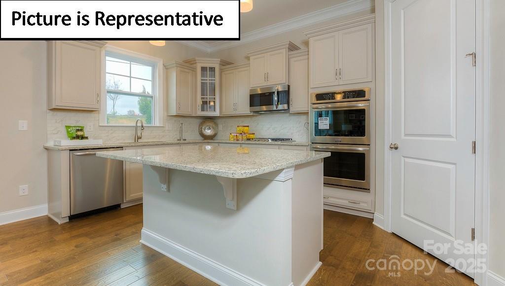 7178 Sylvan Retreat Drive