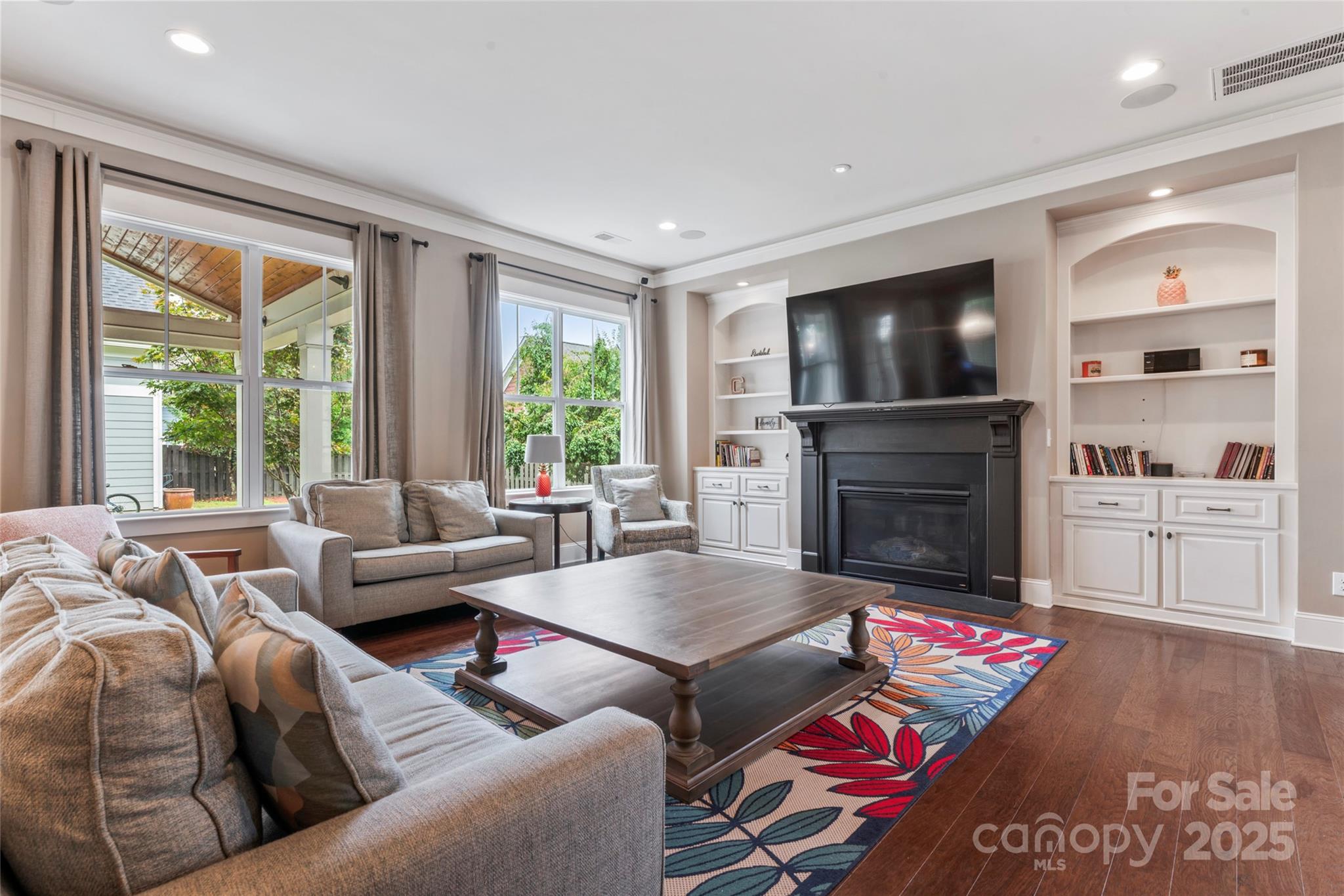 9721 Shoehorn Street