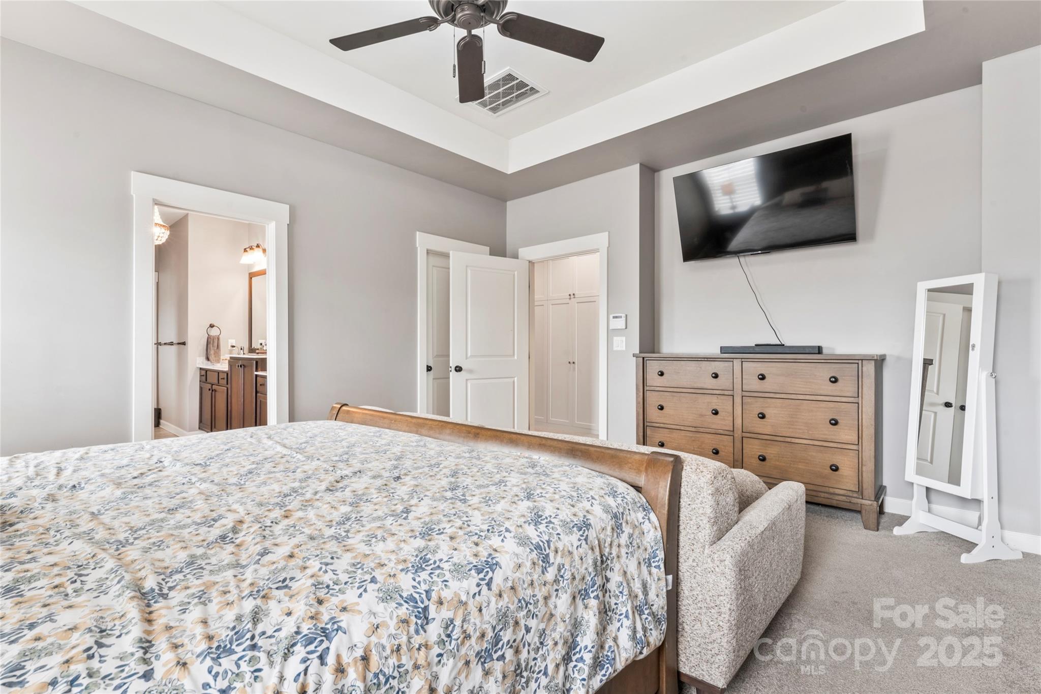 9721 Shoehorn Street