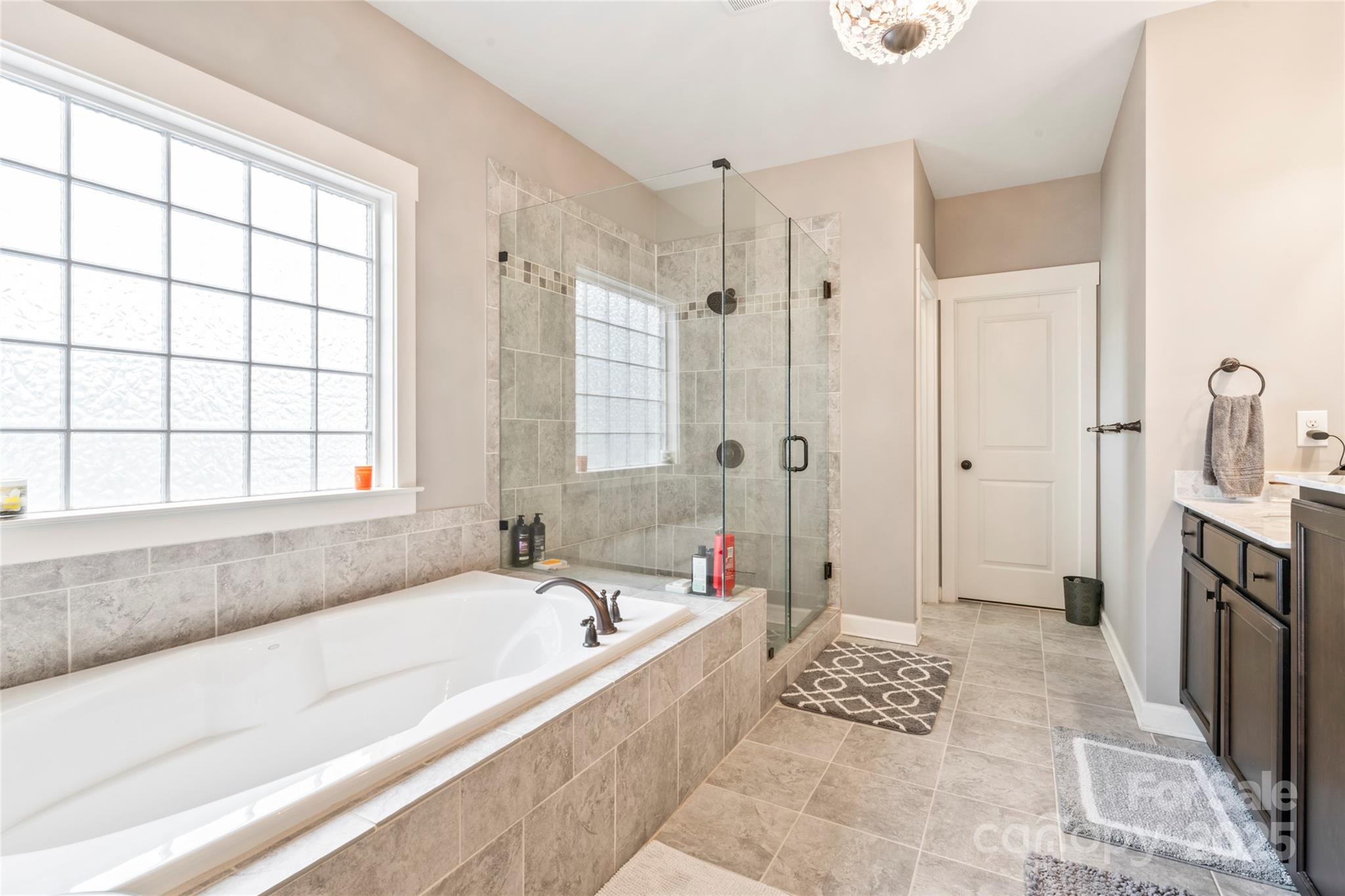 9721 Shoehorn Street