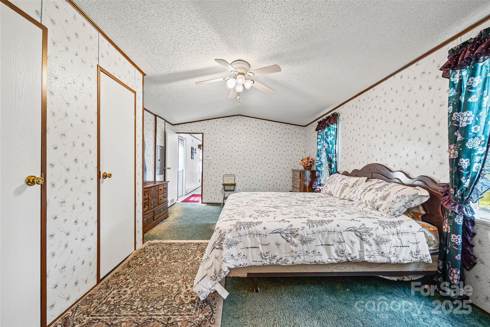 1106 Sierra Road