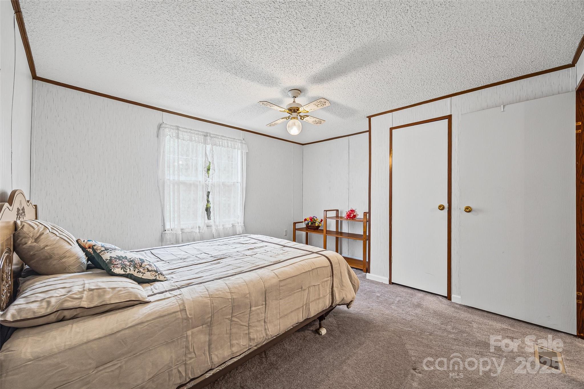 1106 Sierra Road