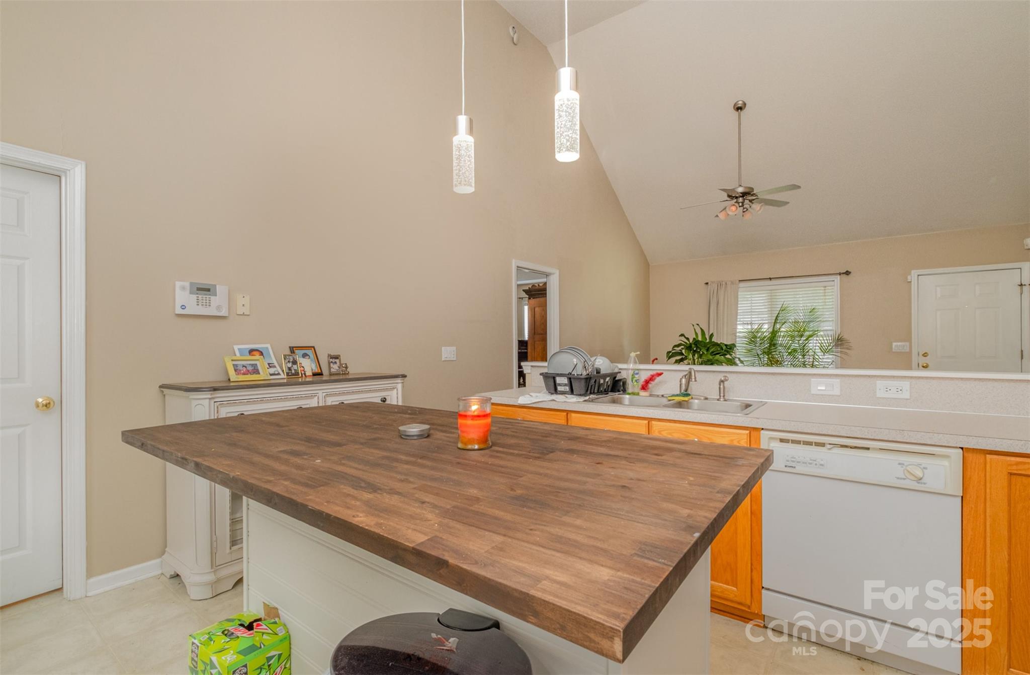 159 Pitts School Road NW