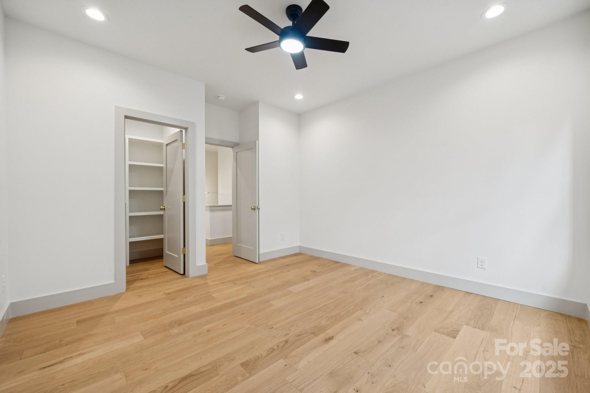 3923 Tresevant Avenue