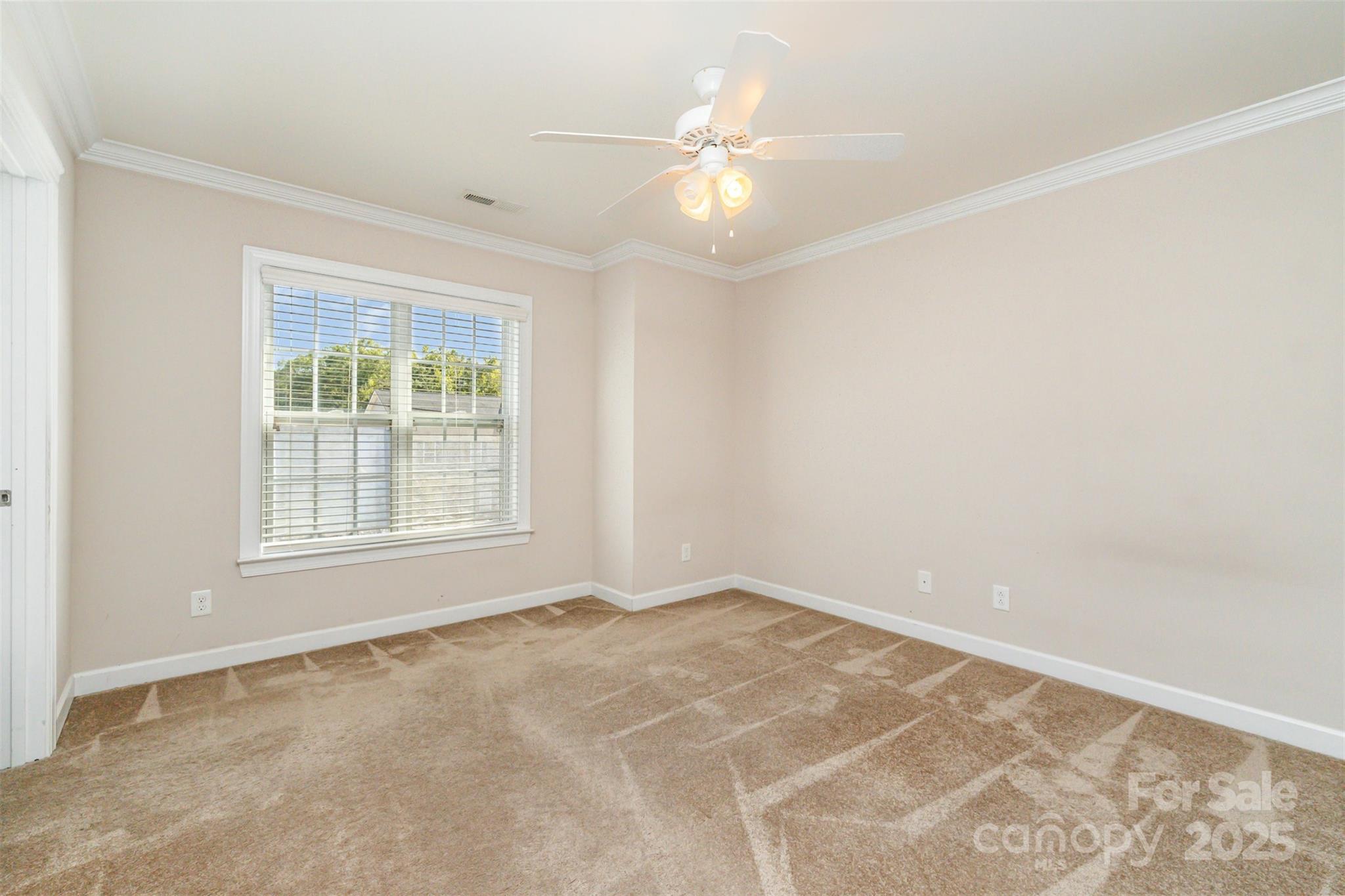 5520 Allison Lane