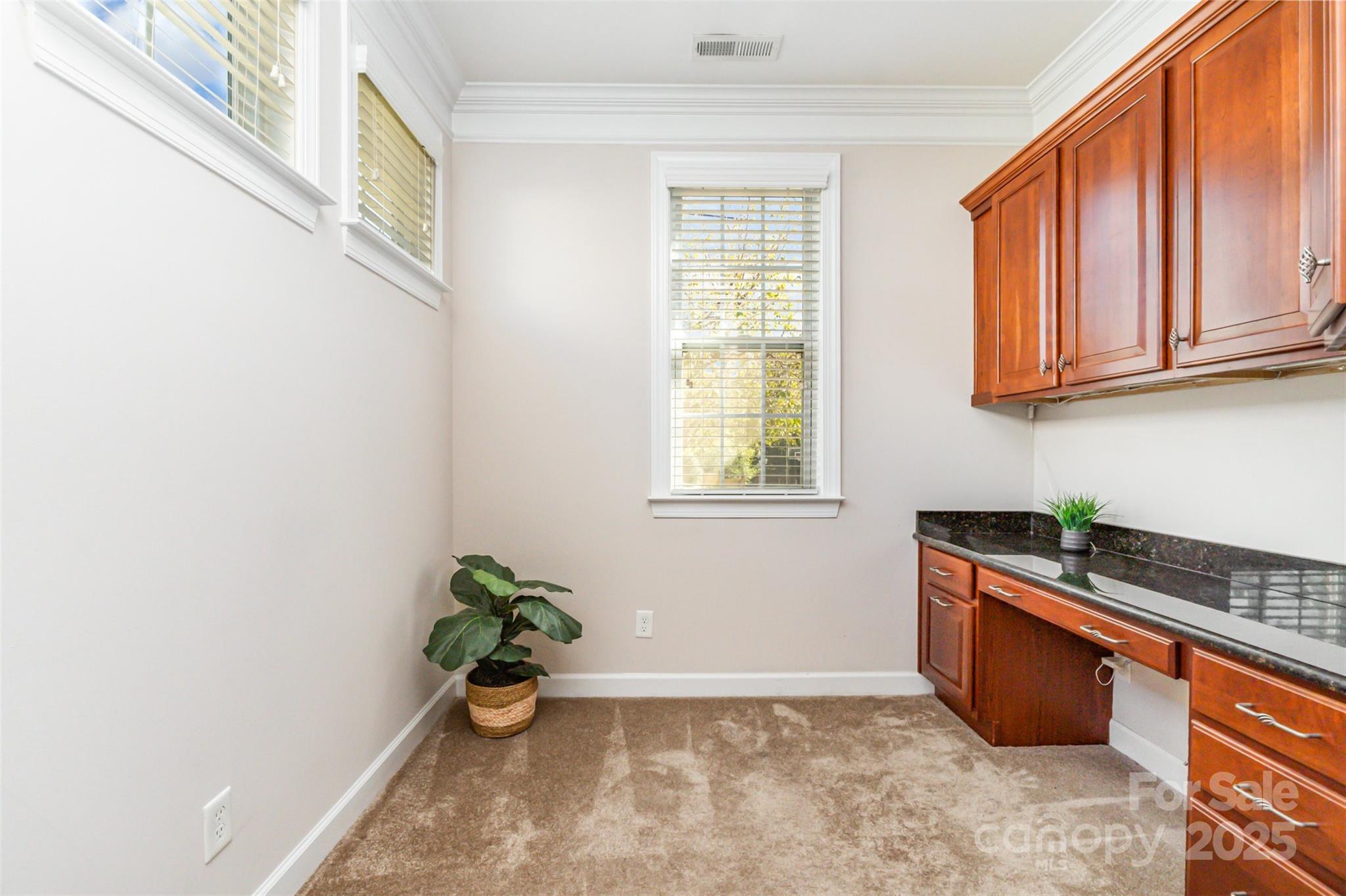 5520 Allison Lane