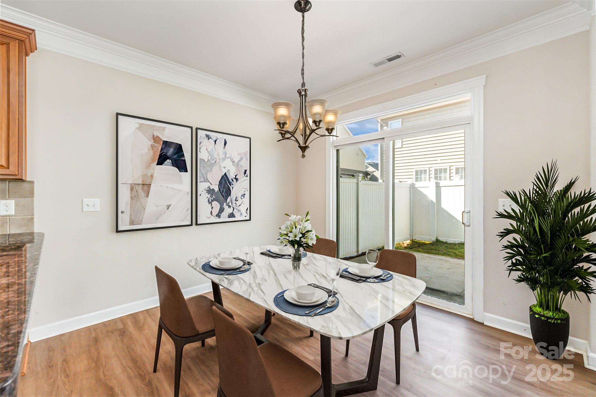 5520 Allison Lane