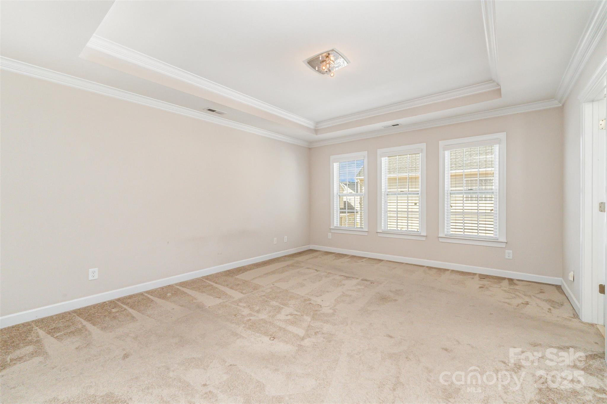 5520 Allison Lane