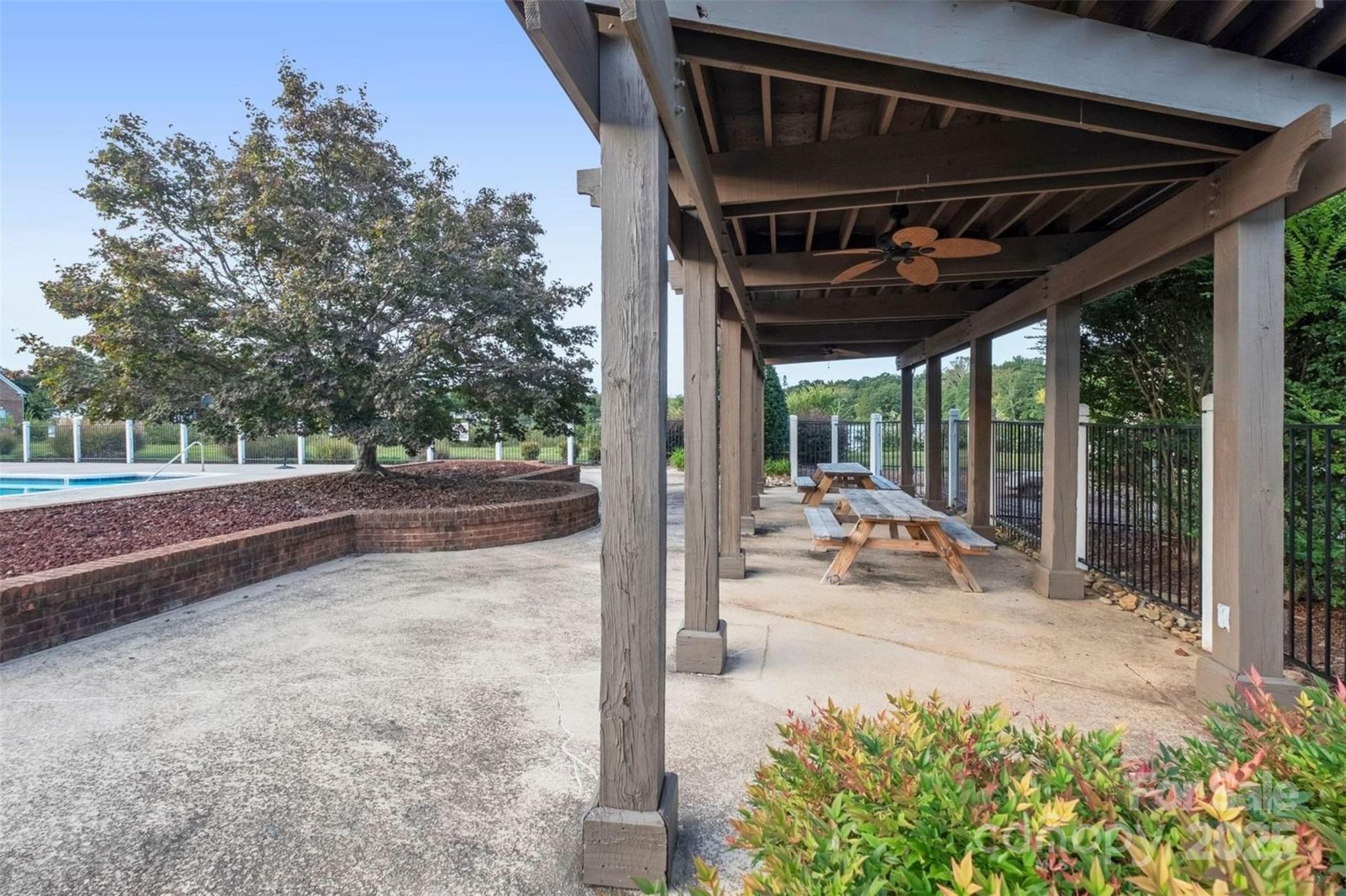 5520 Allison Lane