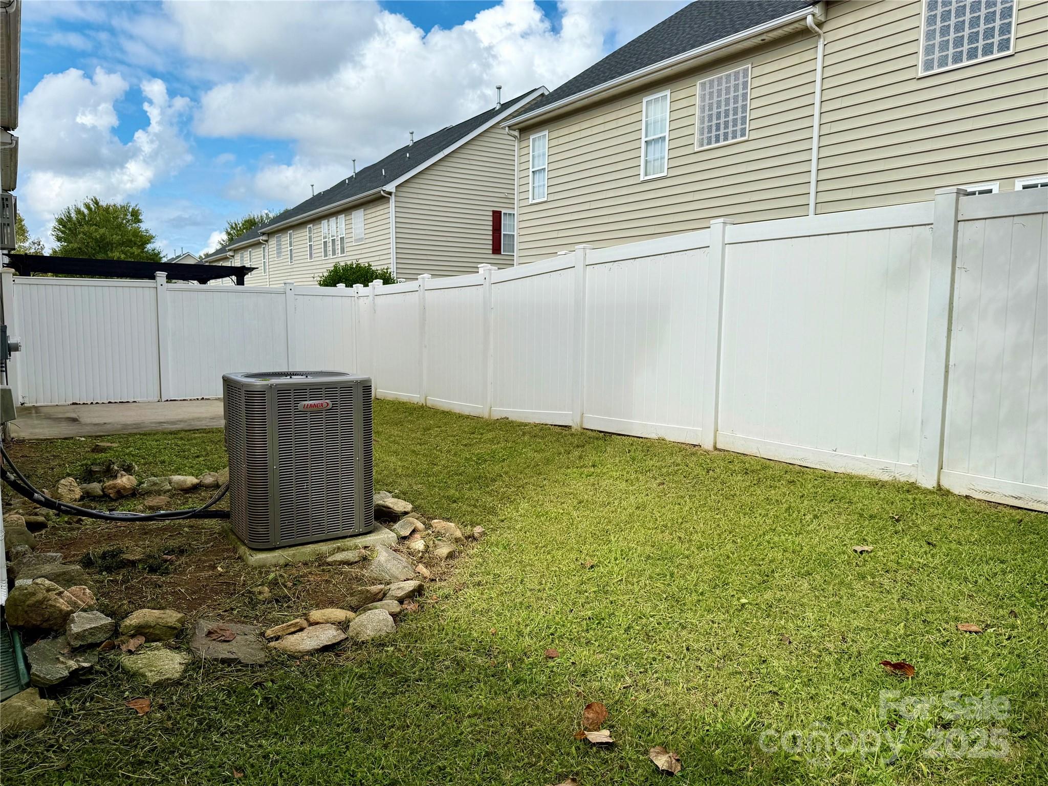 5520 Allison Lane