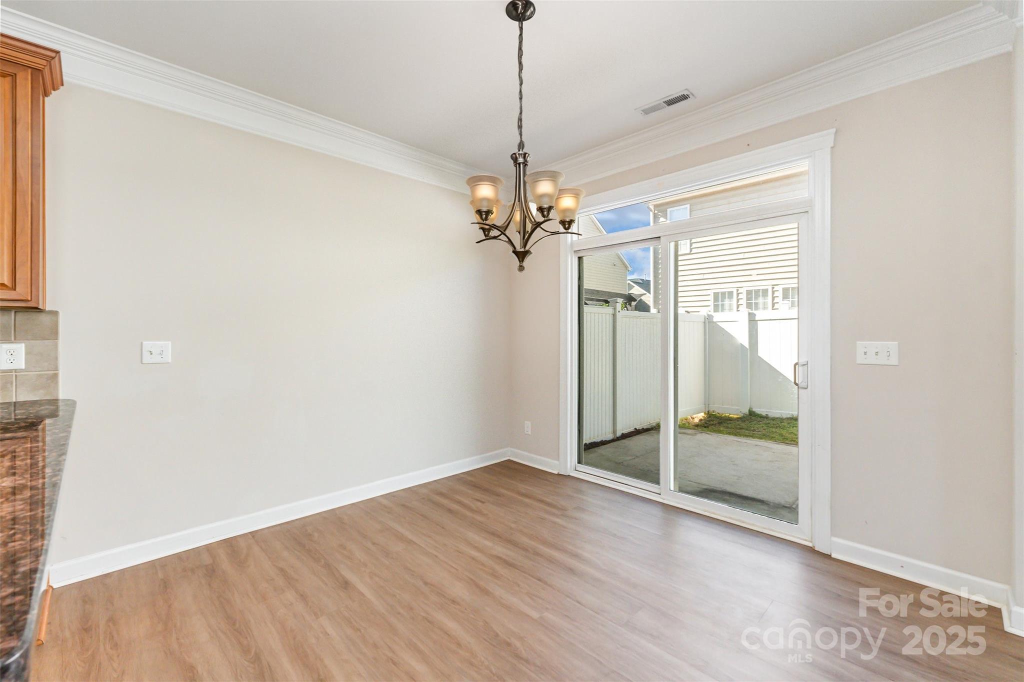5520 Allison Lane
