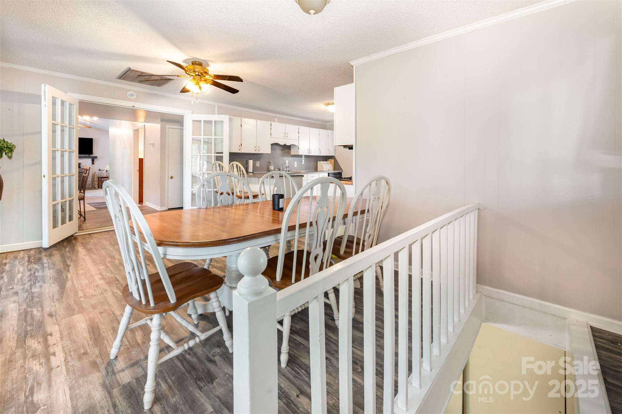 494 Deerfield Road
