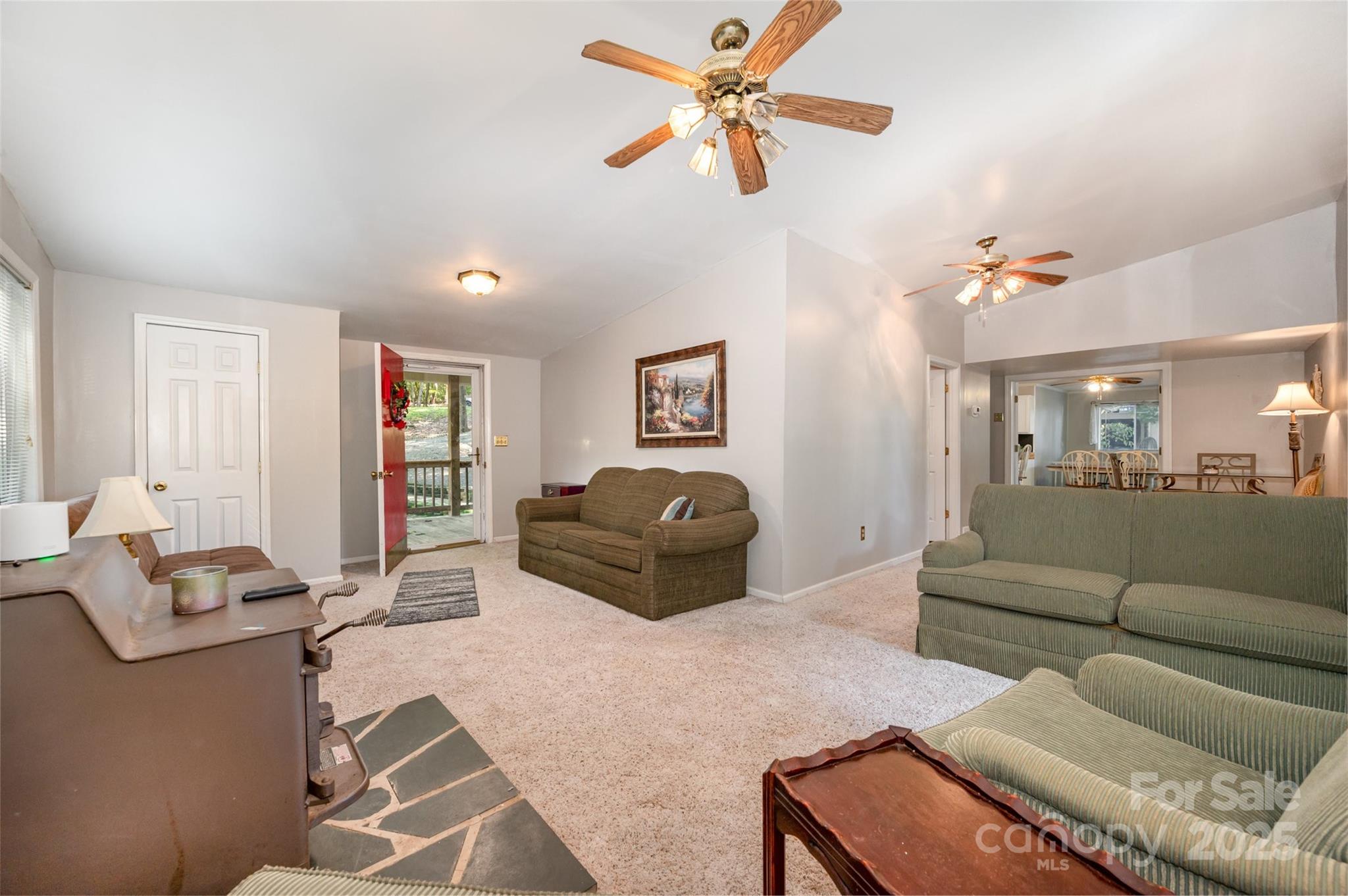 494 Deerfield Road