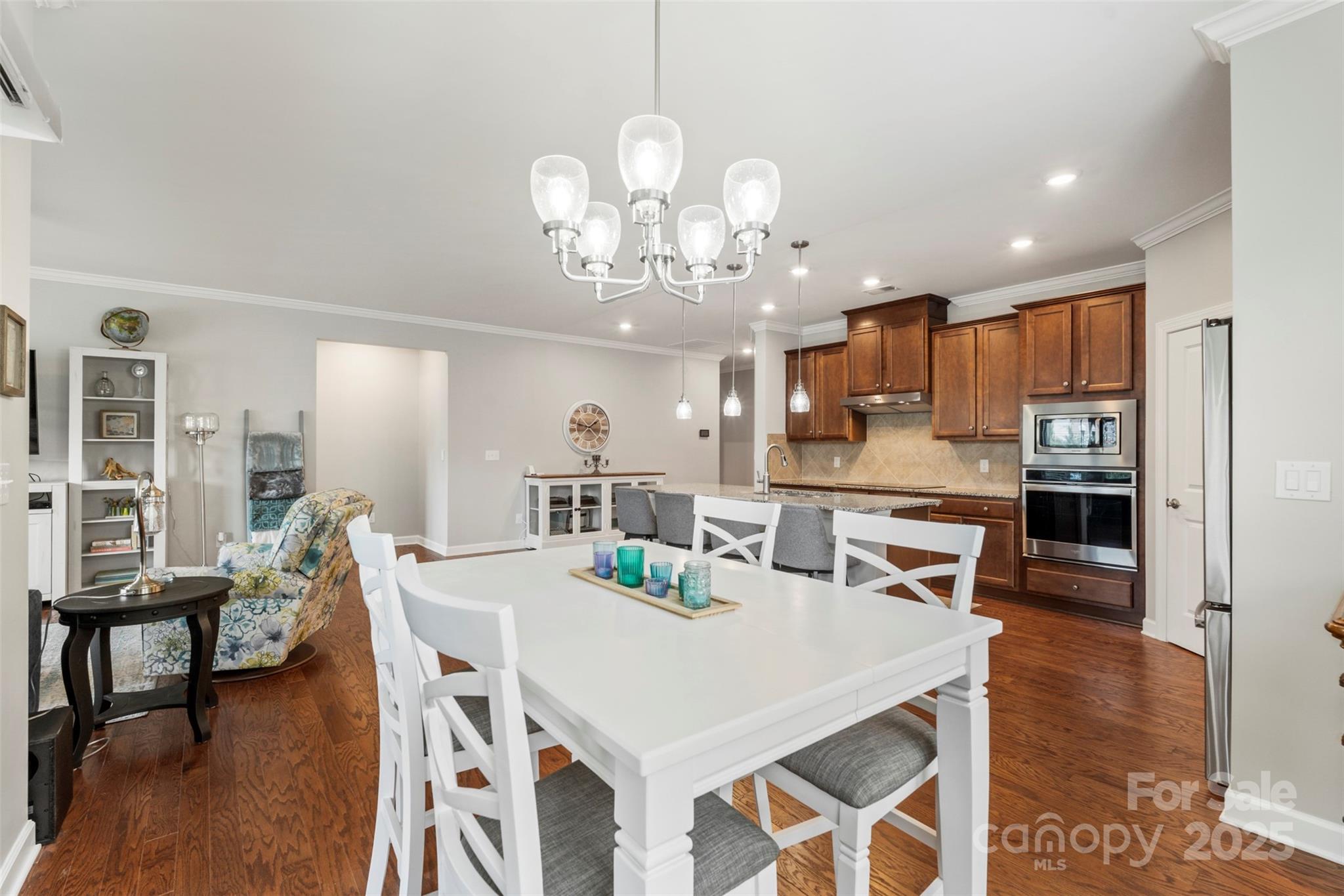 5012 Laurel Glen Court