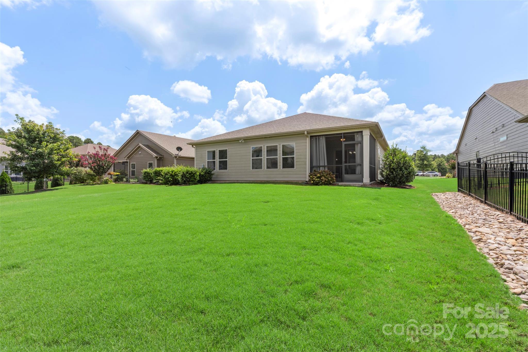 5012 Laurel Glen Court