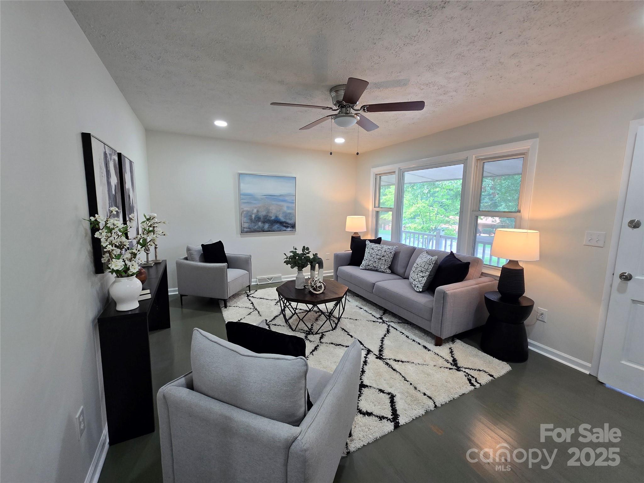 125 Bridges Circle