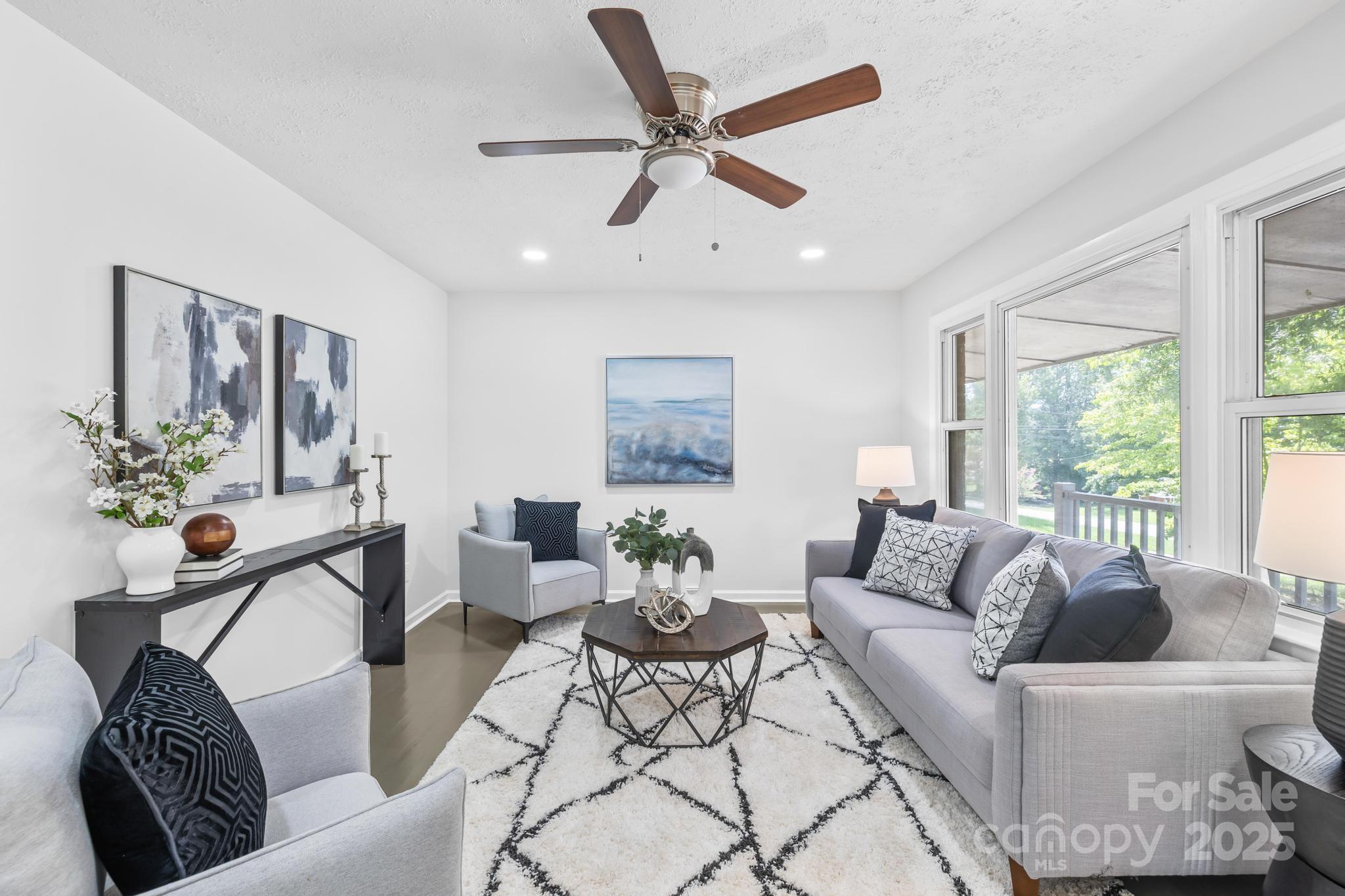 125 Bridges Circle