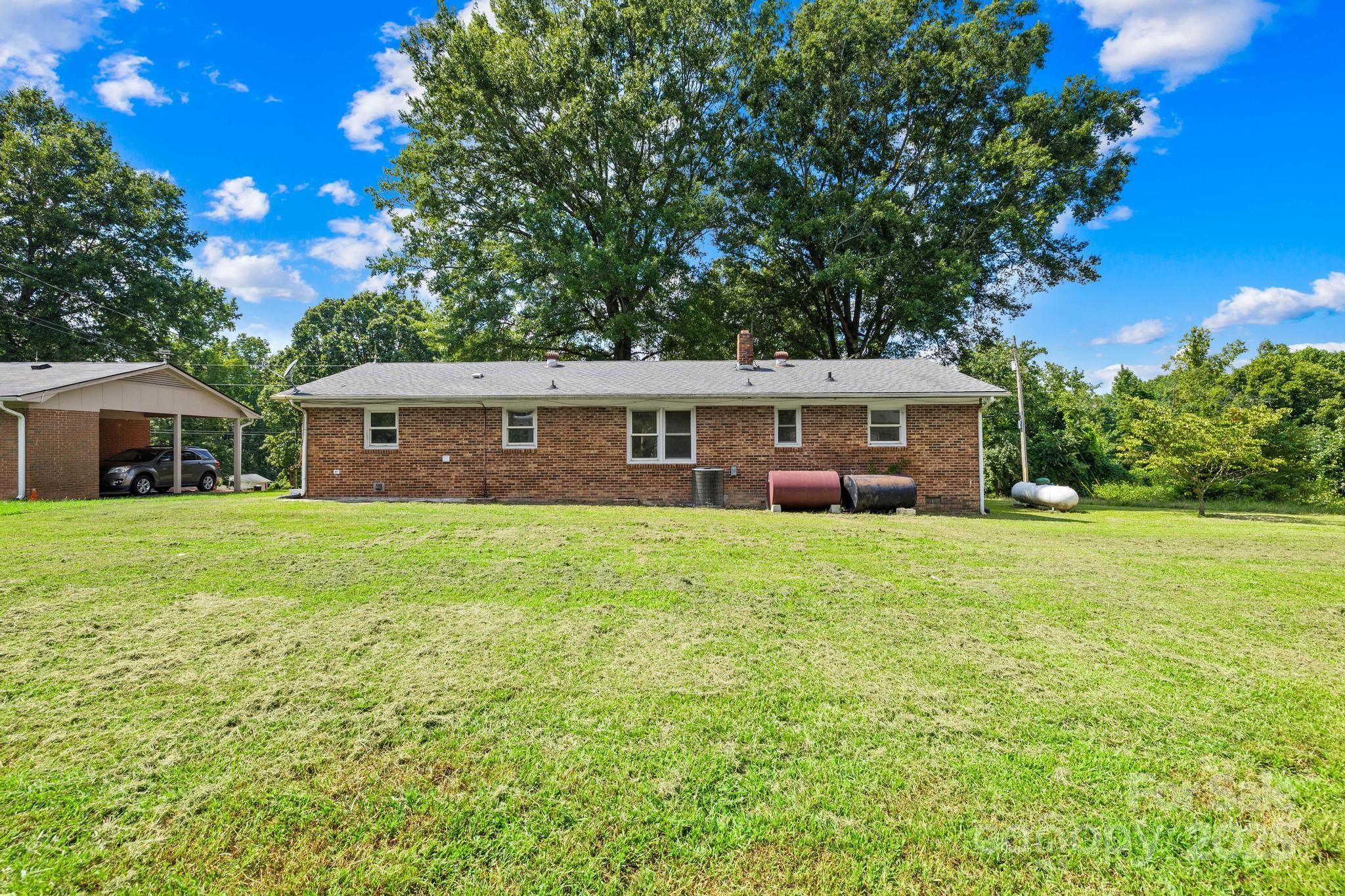125 Bridges Circle