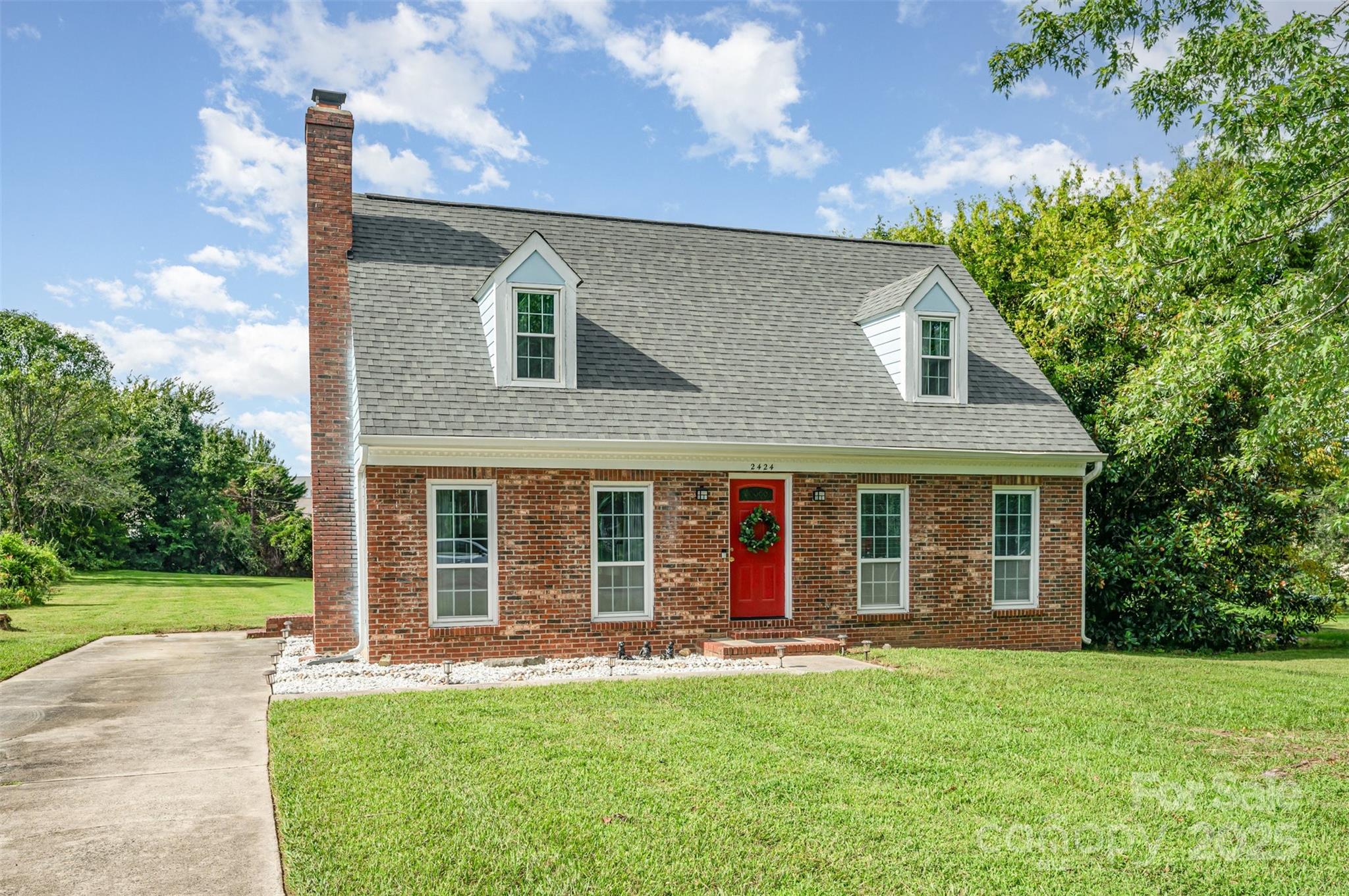 2424 Castlecomer Drive