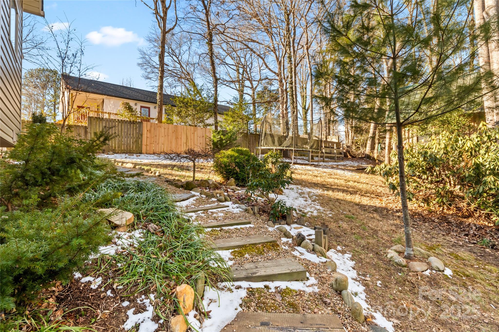 102 Altamahaw Avenue
